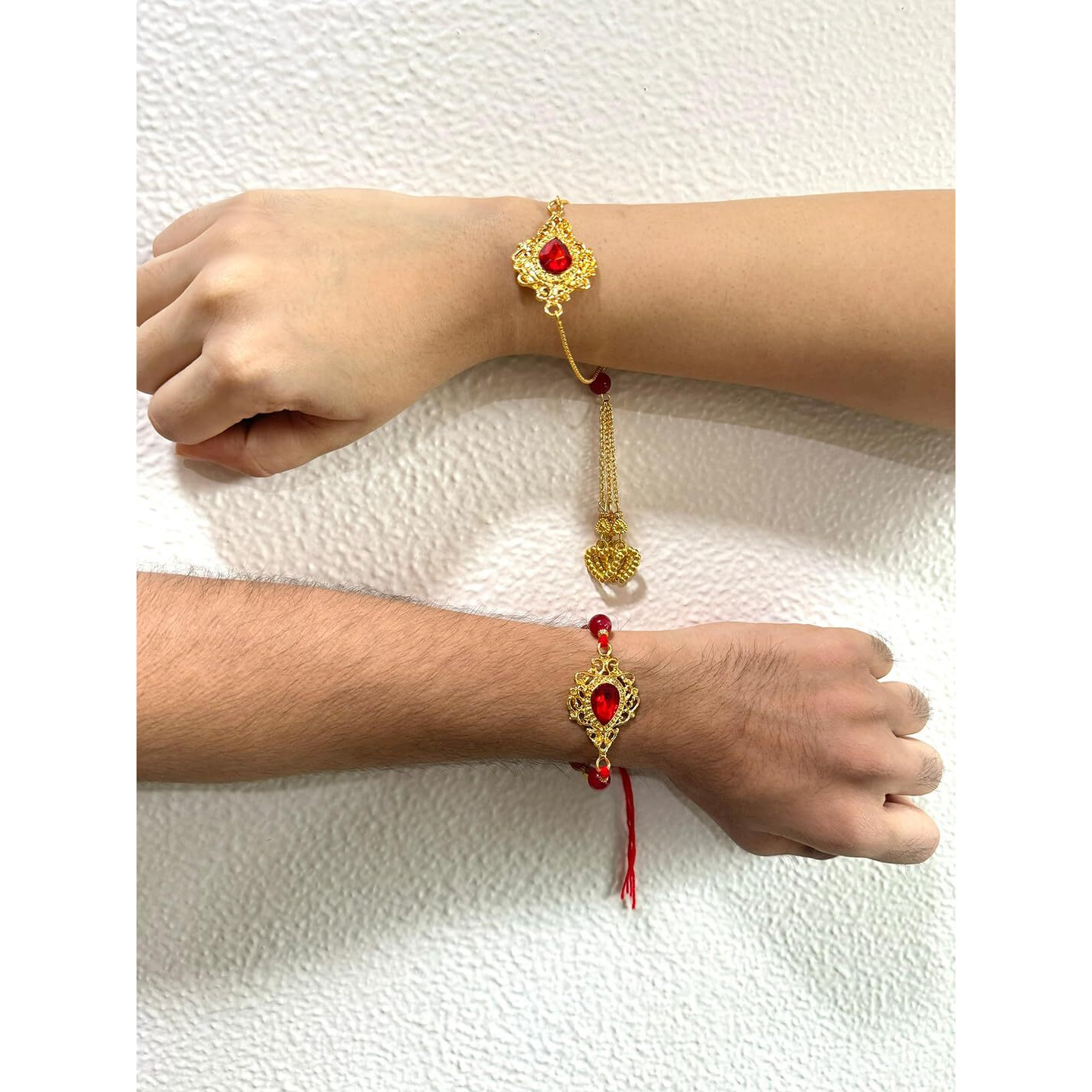 Mahi Red Crystals Studded Simple And Classic Lumba With And Brother Rakhi Set For Bhaiya And Bhabhi (Rcol1105684G)