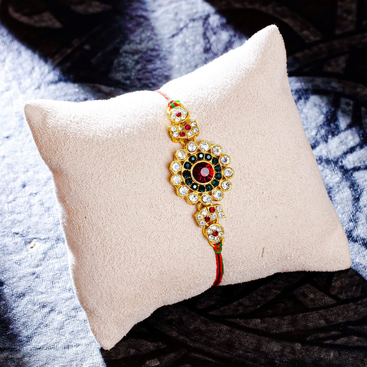 Sukkhi Rakhi Glamorous Kundan Designer Gold Plated Premium Rakhi For Brother With Roli Chawal & Greeting Card | Rakhi For Bhaiya | Rakhi For Men | Kundan Rakhi | (Rak104520)