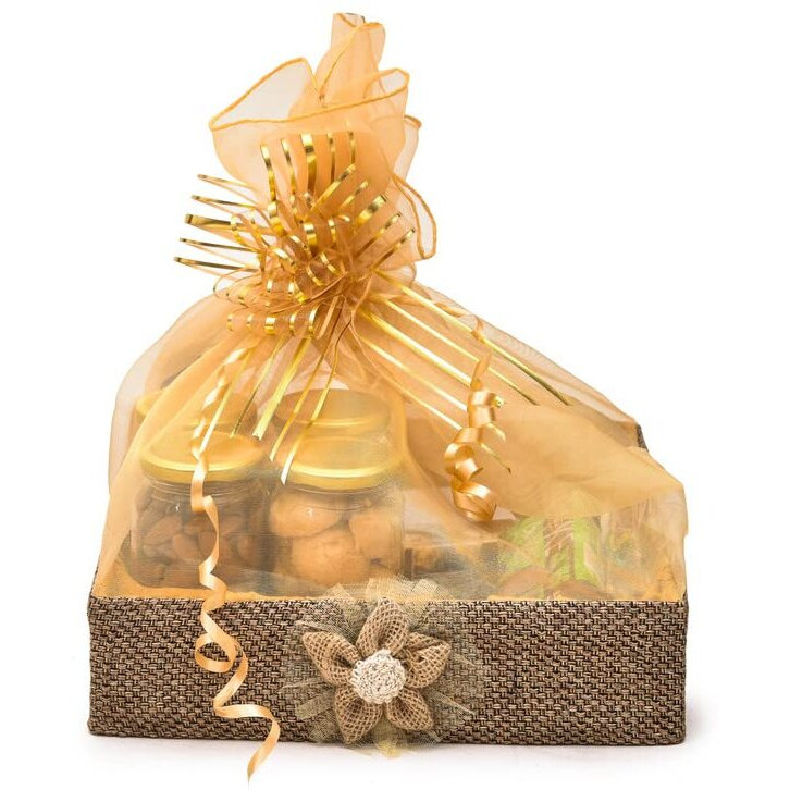 Nutri Miracle Rakhi Chocolate Gift For Brother N Family I Floral Coin Bhai Bhabhi Pair I Ginni Rakhis I Pearl Dora I Tilak Kit I Dryfruits I 1Kg