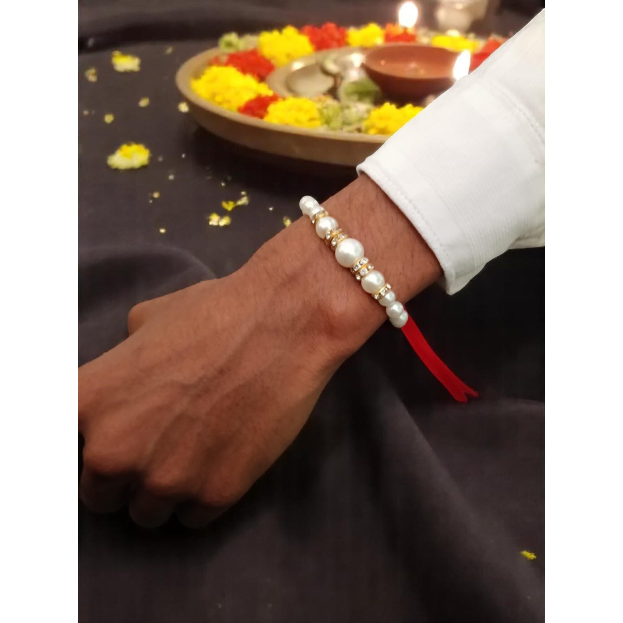 Neobaby Pearl Rakhi Combo Set For Brother | 6 Pcs Elegant Stone & Pearl Rakhi With Roli & Chawal | Raksha Bandhan Gift Pack For Bhaiya (Pack Of 6)