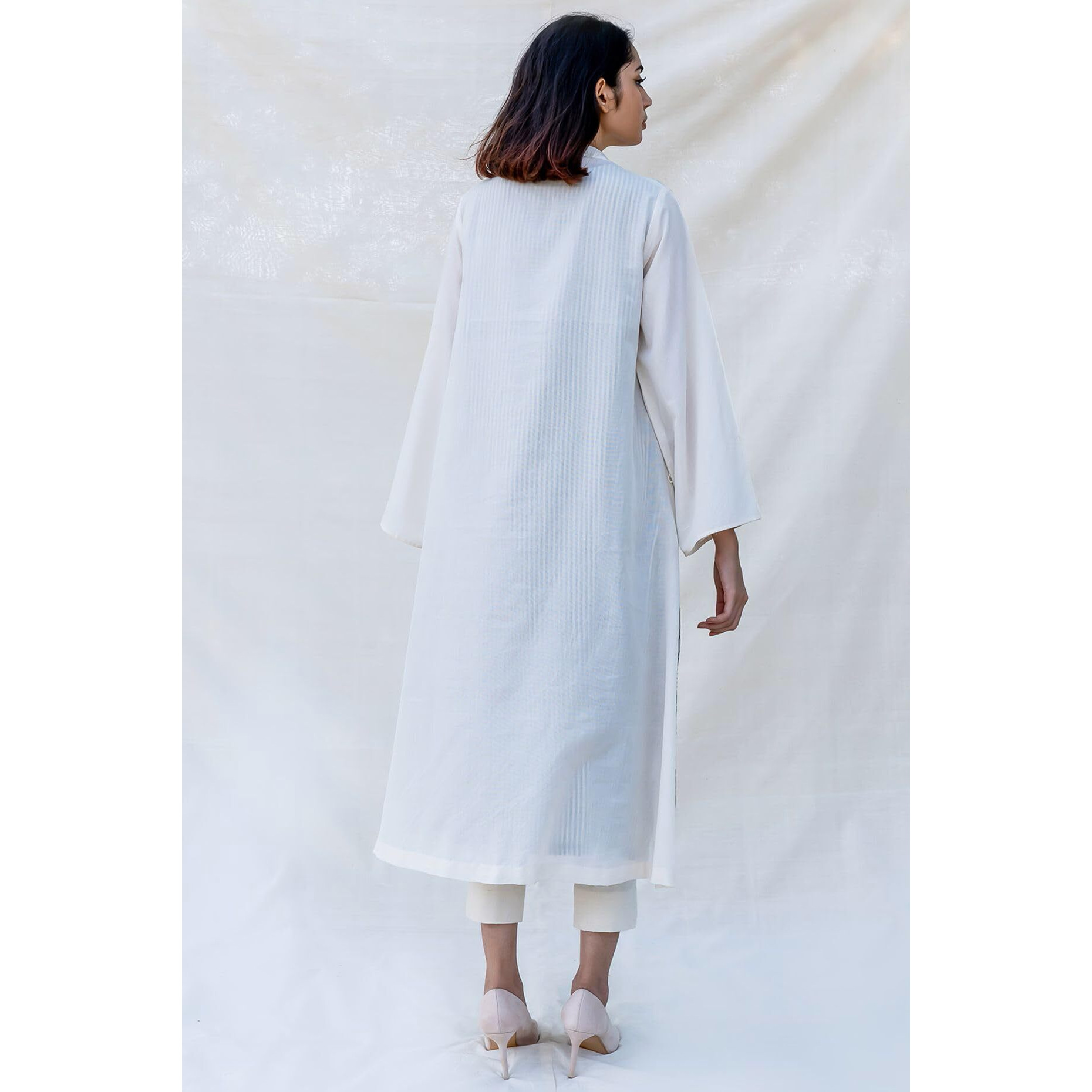 Gosriki Women's Cotton Blend Straight Printed Kurta With Pant (Nabhita White-Gs_S_White_Small)