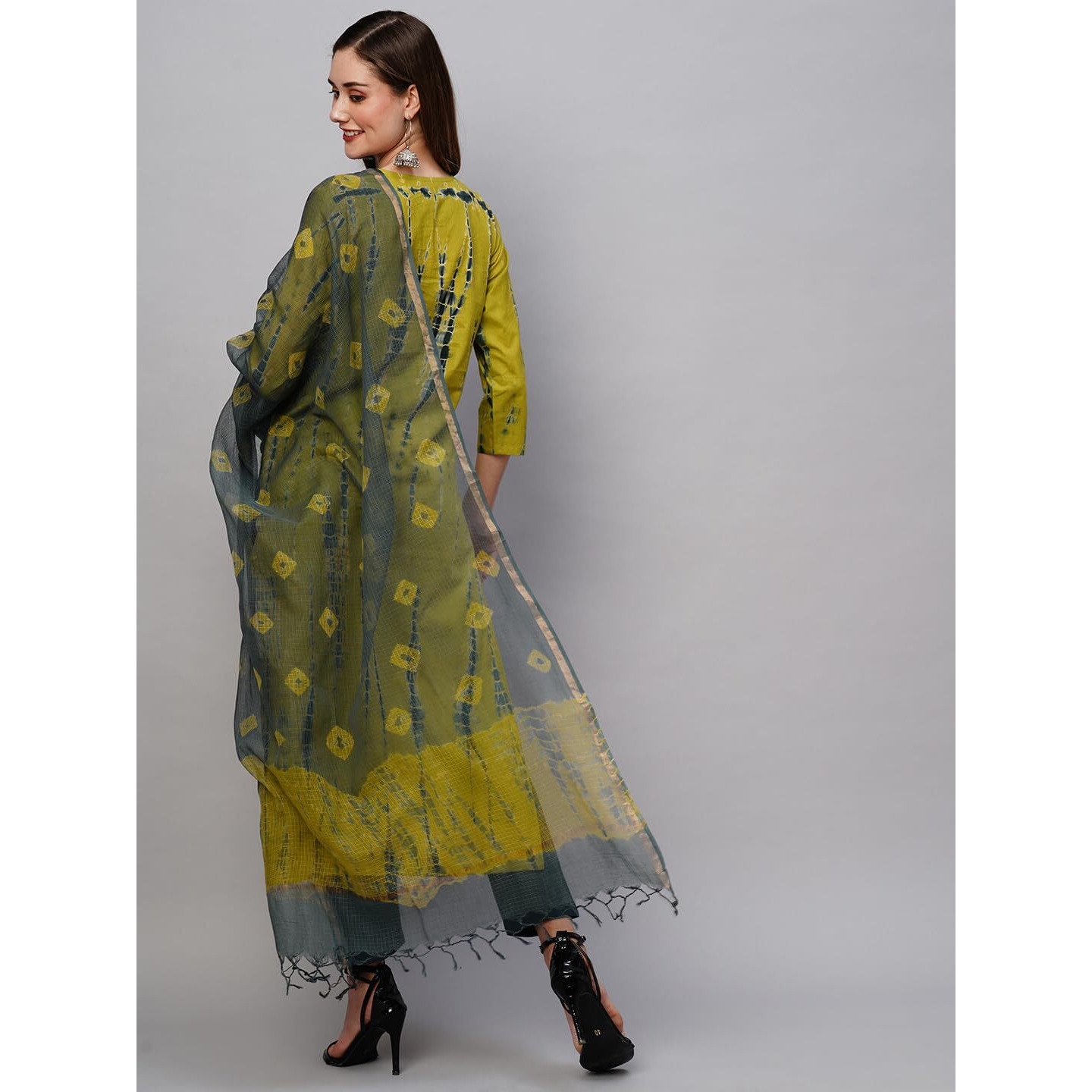 Gosriki Women's Cotton Blend Straight Printed Kurta With Pant & Dupatta (Bhumi Green-Gs_S_Green_Small)