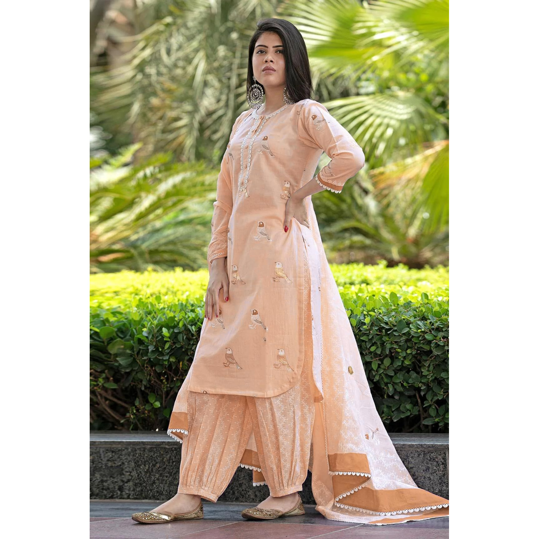 Gosriki Women's Rayon Blend Hand Block Printed Straight Kurta With Pant & Dupatta (Ragsri Peach-Vks04-Gs_M_Peach_Medium)