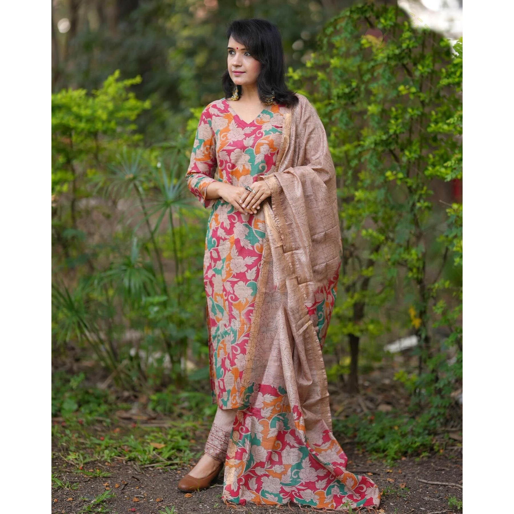 Gosriki Women's Rayon Blend Printed Straight Kurta With Pant & Dupatta (Candy-Fvbcd_Beige_Small)