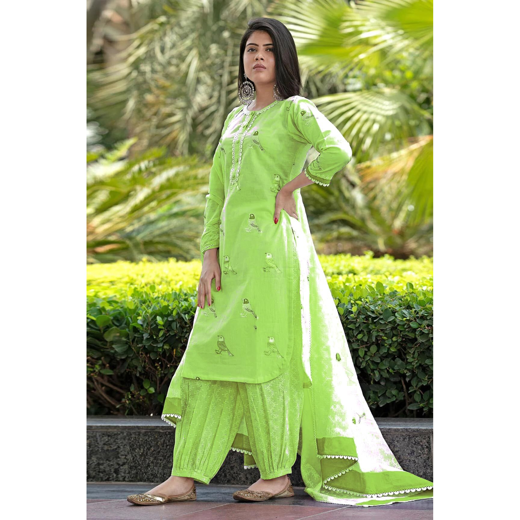 Gosriki Women's Rayon Blend Hand Block Printed Straight Kurta With Pant & Dupatta (Ragsri Green-Gs_L_Green_Large)