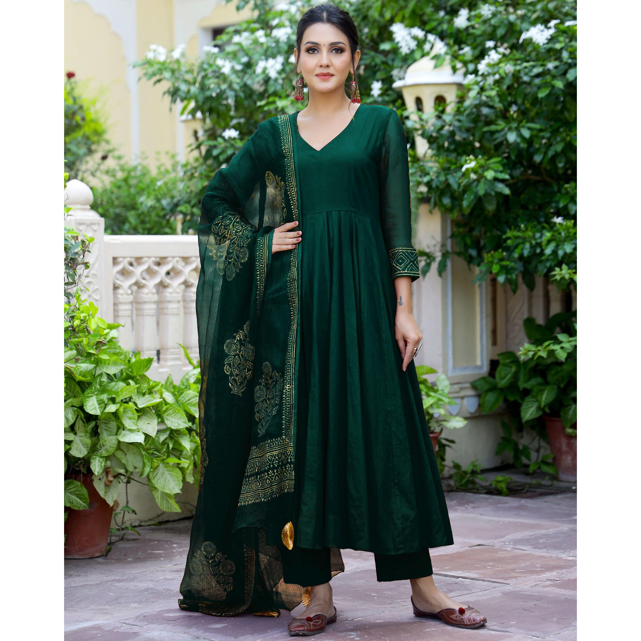 Gosriki Women's Cotton Blend Solid Anarkali Kurta With Pant & Dupatta (Magic-Green-Gs_L_Green_Large)
