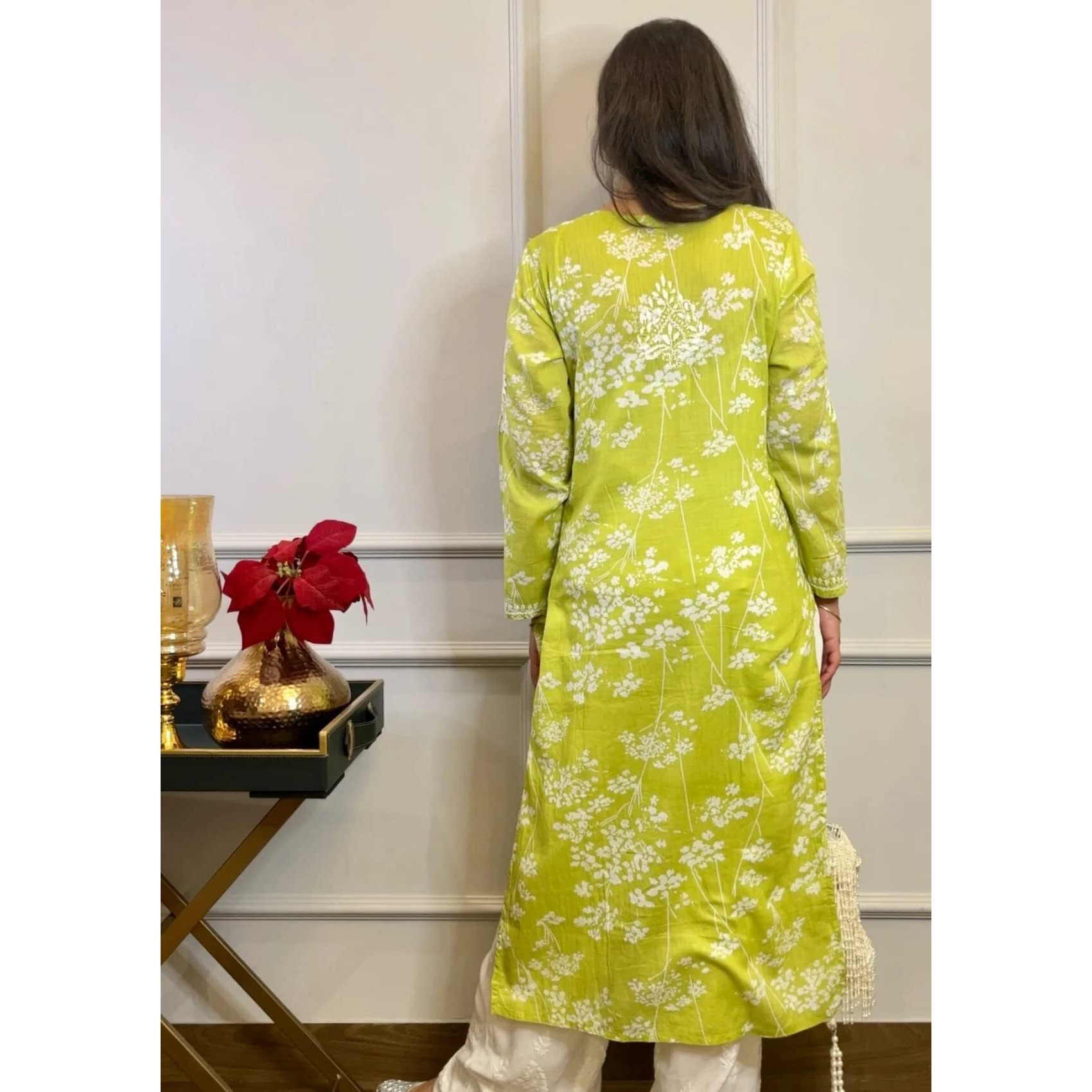 Gosriki Women's Cotton Blend Straight Chikankari Embroidered Kurta (Zainab-Green-Gs_Xl_Green_X-Large)