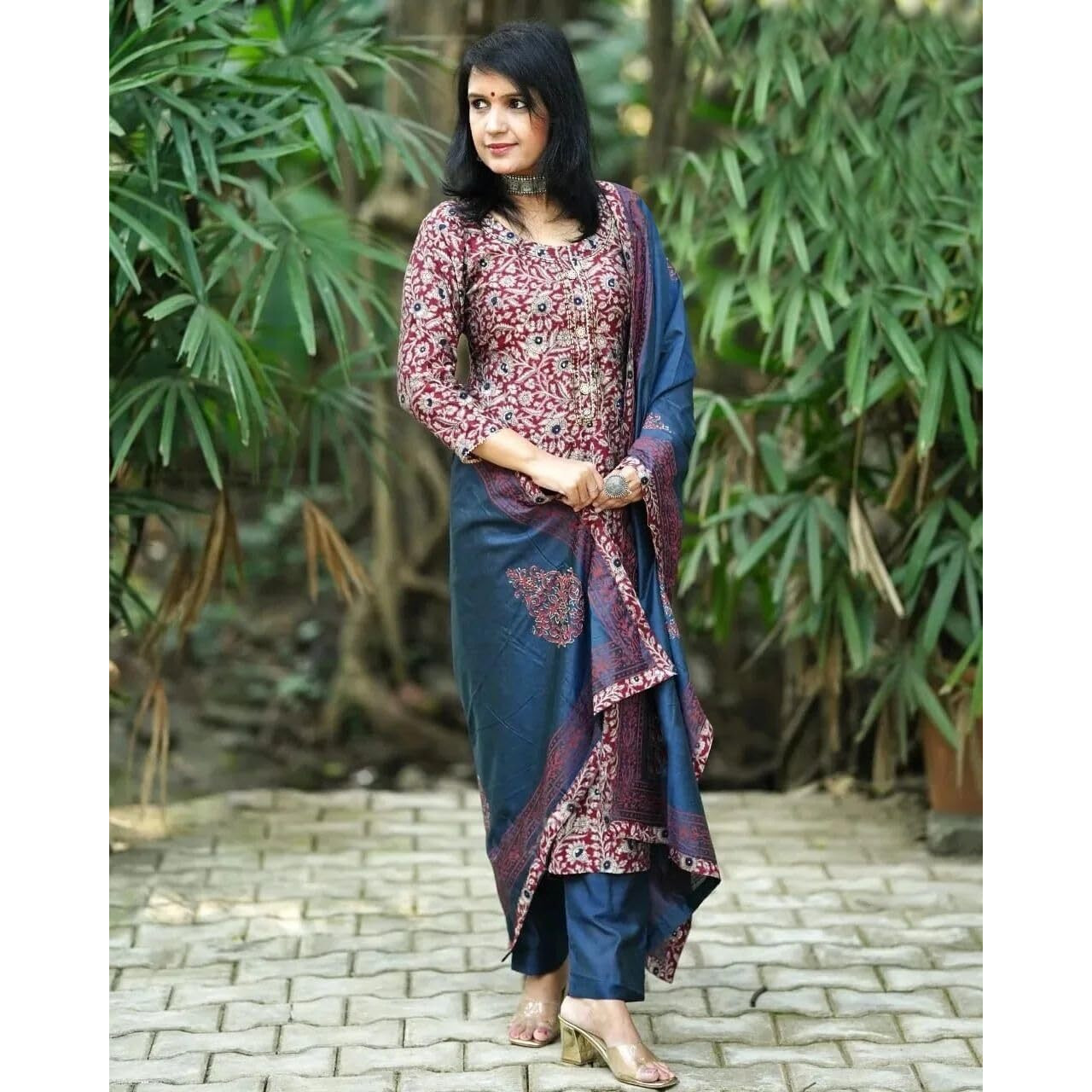 Gosriki Women's Rayon Blend Straight Printed Kurta With Pant & Dupatta (Parimat Red-Gs_S_Red_Small)