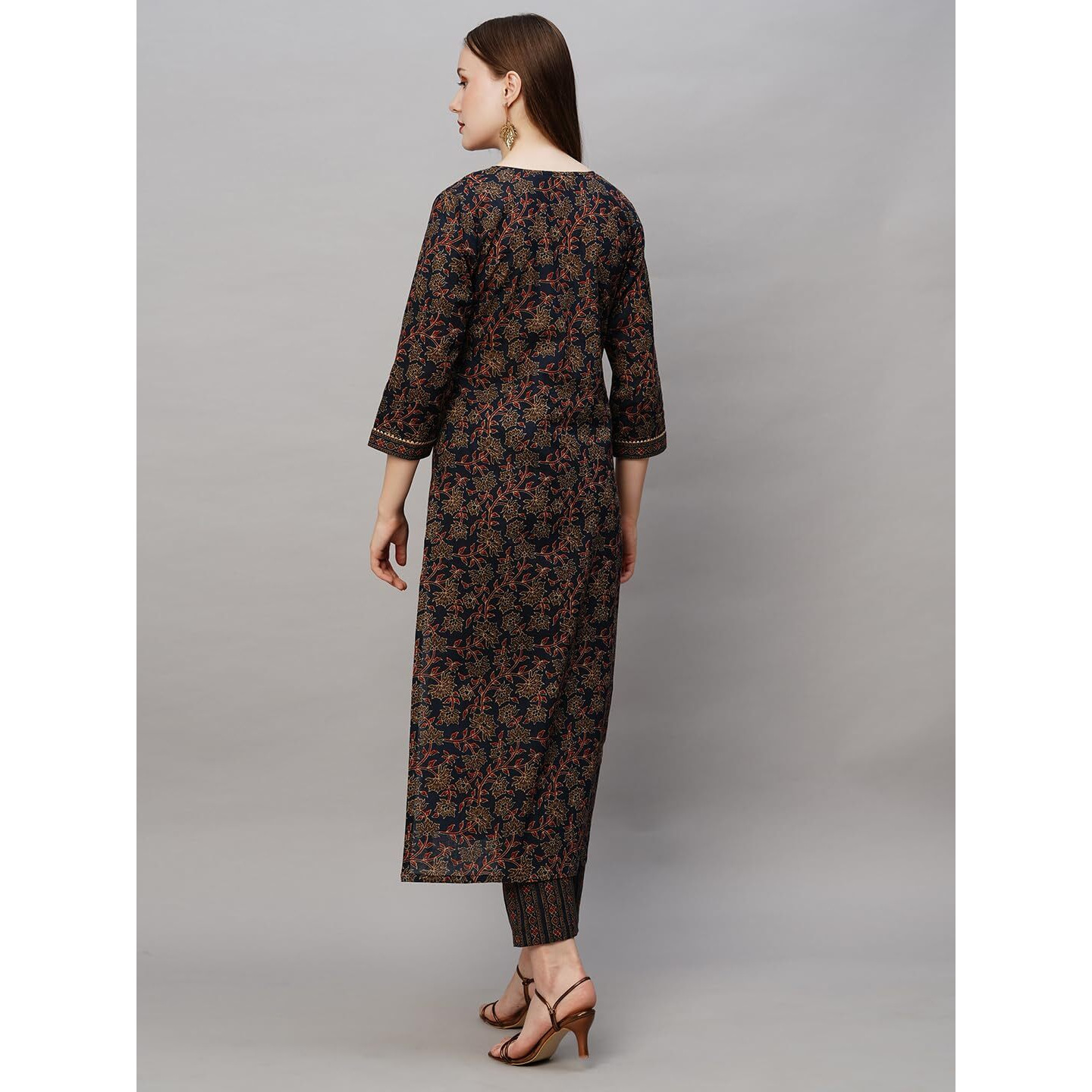 Gosriki Women's Cotton Blend Printed Straight Kurta With Pant (End Blue-Gs_S_Blue_Small)