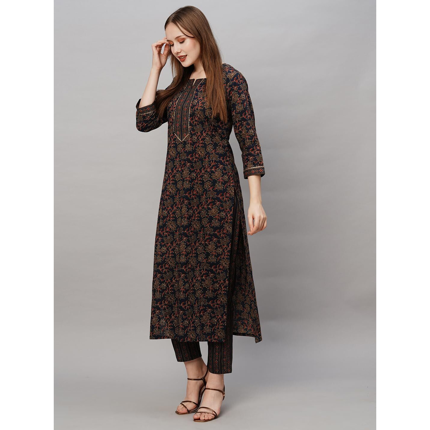 Gosriki Women's Cotton Blend Printed Straight Kurta With Pant (End Blue-Gs_S_Blue_Small)