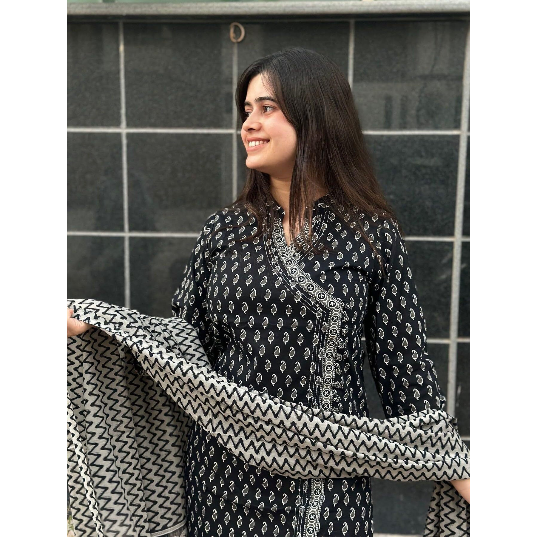 Gosriki Women's Rayon Blend Straight Printed Kurta With Pant & Dupatta (Mishru Black-Gs_5Xl_Black_Xxxxx-Large)