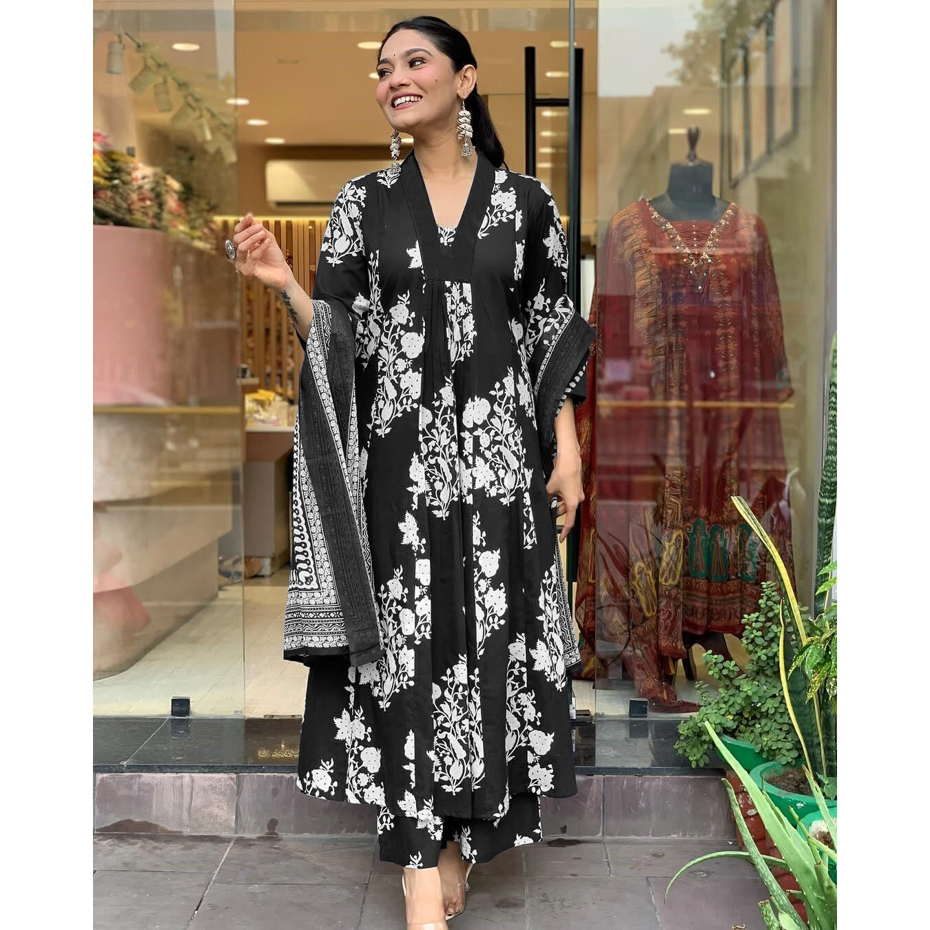 Gosriki Women's Rayon Viscose Anarkali Printed Kurta With Pant & Dupatta (Jasiwal Black-Gs_L_Black_Large)