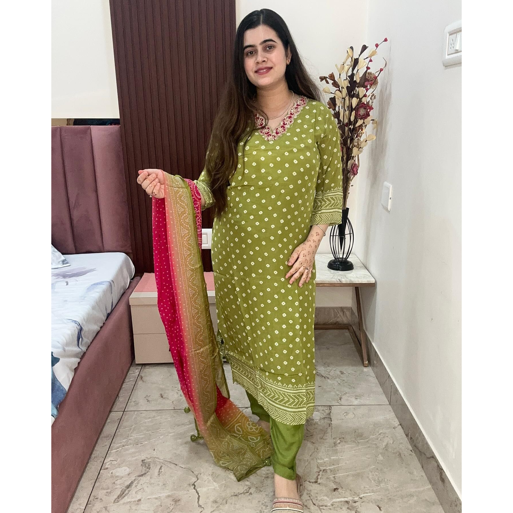 Gosriki Women's Rayon Viscose Printed Straight Kurta With Pant & Dupatta (Subhi Mehandi-Gs_L_Mehandi_Large)