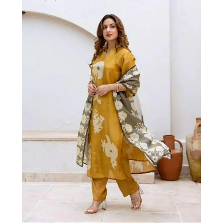 Gosriki Women's Rayon Viscose Printed Straight Kurta With Pant & Dupatta (Panuja Yellow-Gs_S_Yellow_Small)