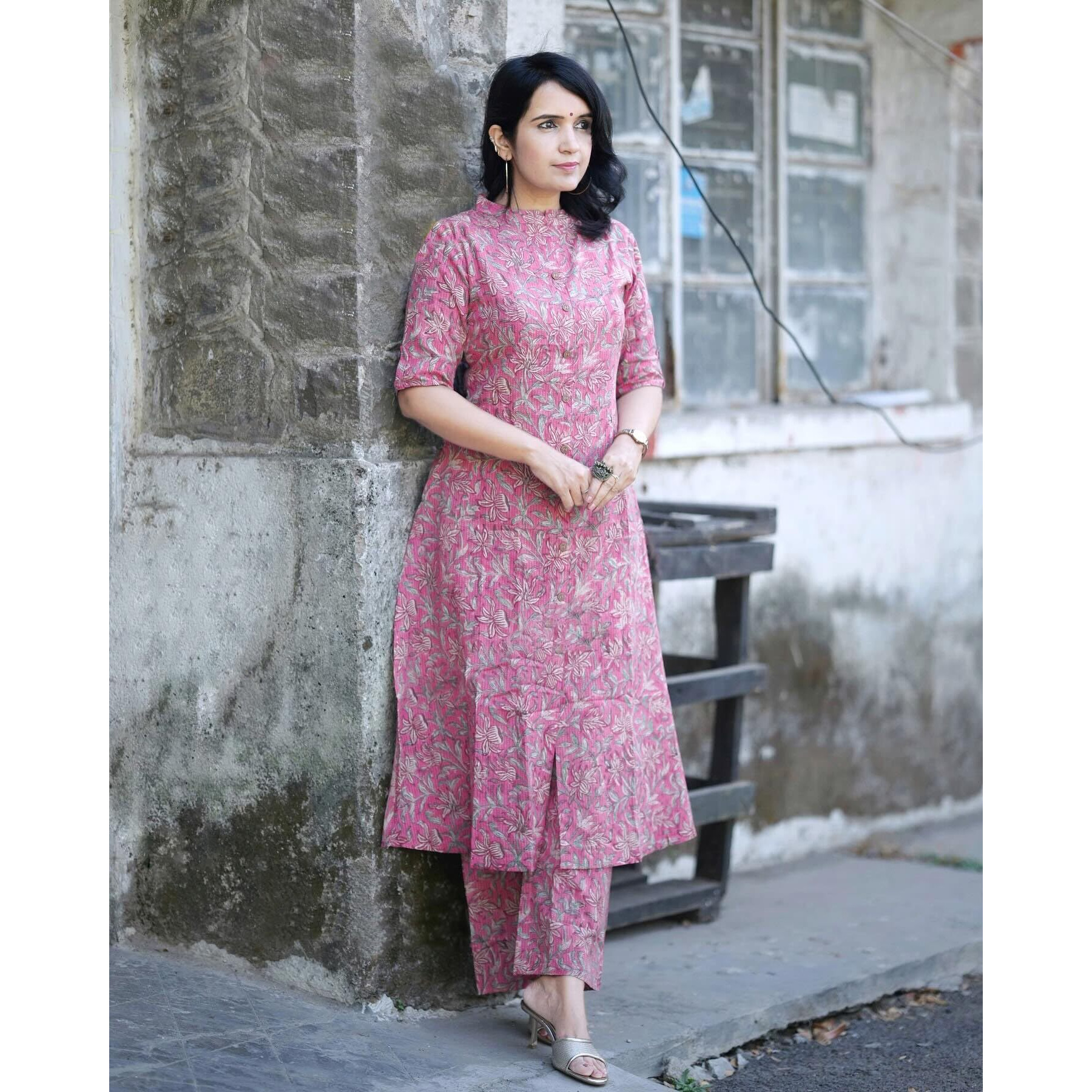 Gosriki Women's Rayon Blend Straight Printed Kurta With Pant (Kasit Pink-Gs_Xxl_Pink_Xx-Large)