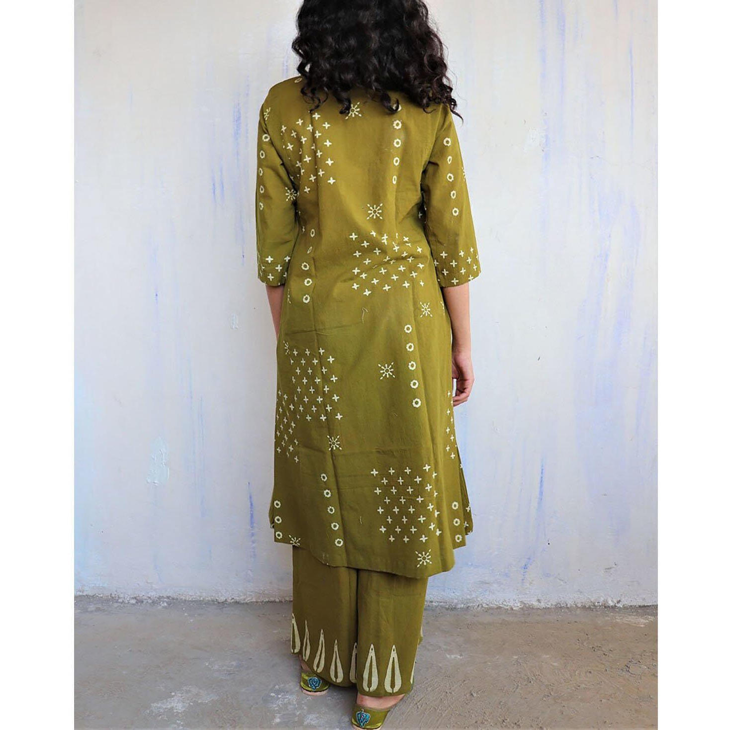 Gosriki Women's Rayon Viscose A-Line Printed Kurta With Palazzo (Chaurya Mehandi-Gs_S_Mehandi_Small)