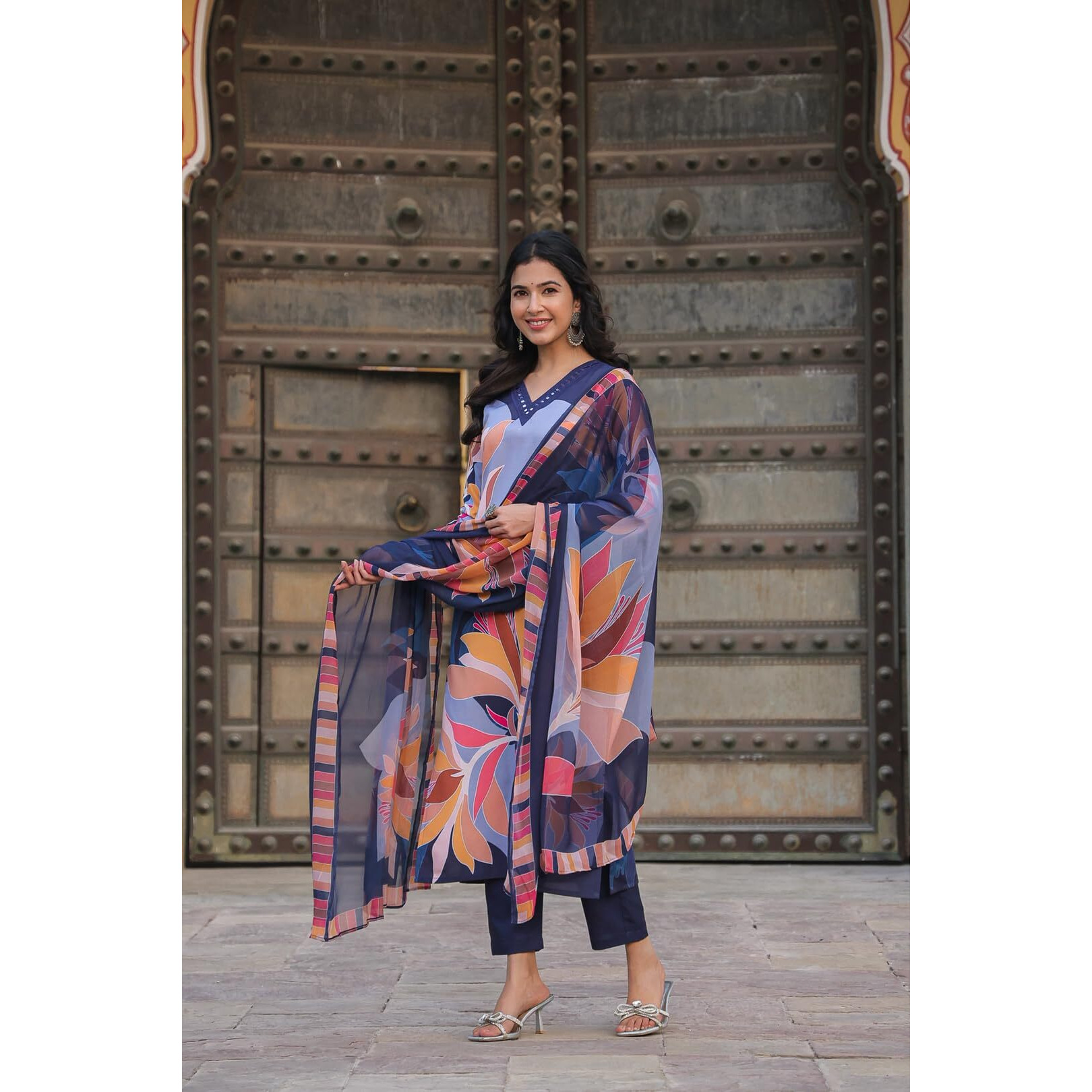 Gosriki Women's Cotton Blend Straight Printed Kurta With Pant & Dupatta (Khissu Navy Blue-Gs_S_Navy Blue_Small)