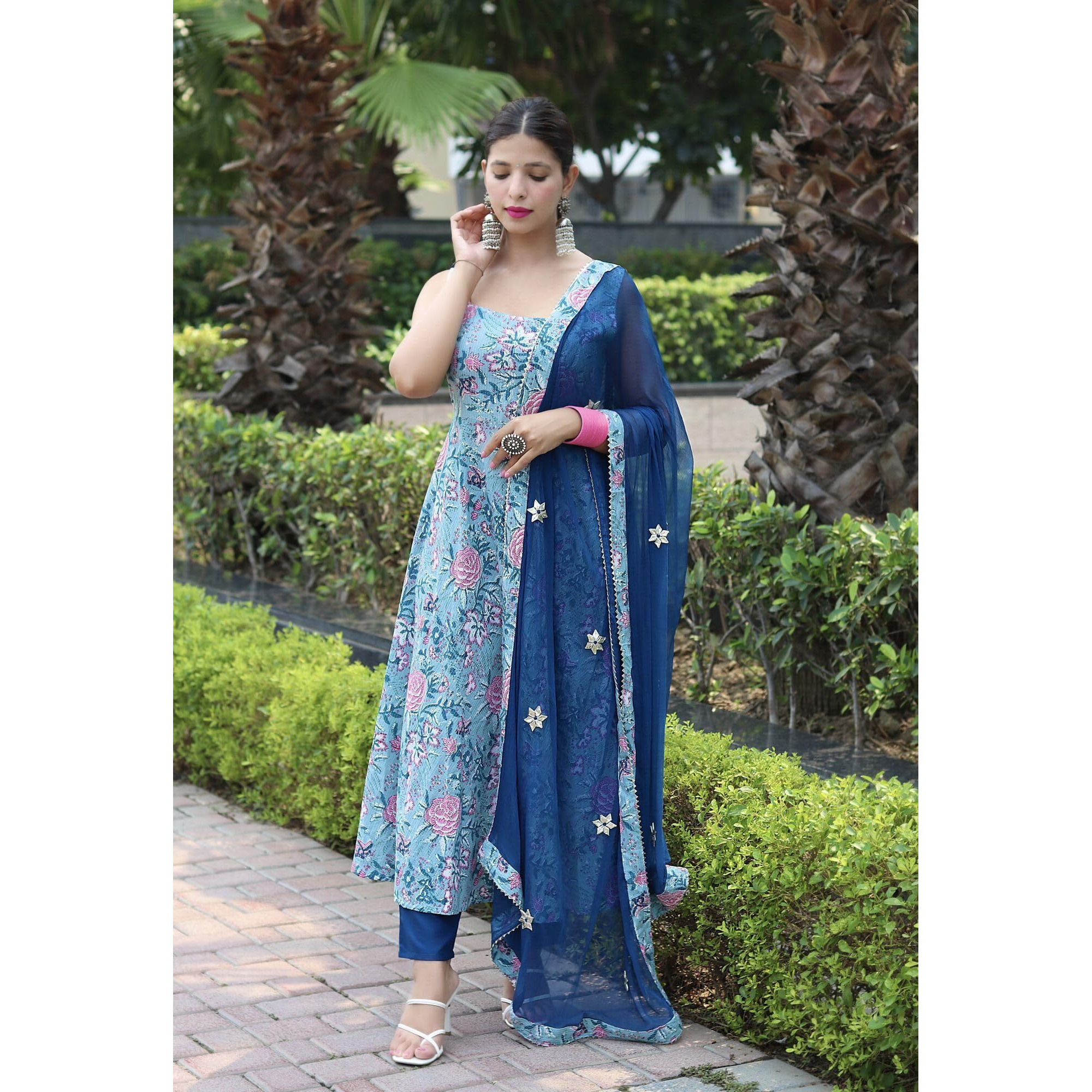 Gosriki Women's Cotton Blend Anarkali Printed Kurta With Pant & Dupatta (Goanni Blue-Gs_4Xl_Blue_Xxxx-Large)