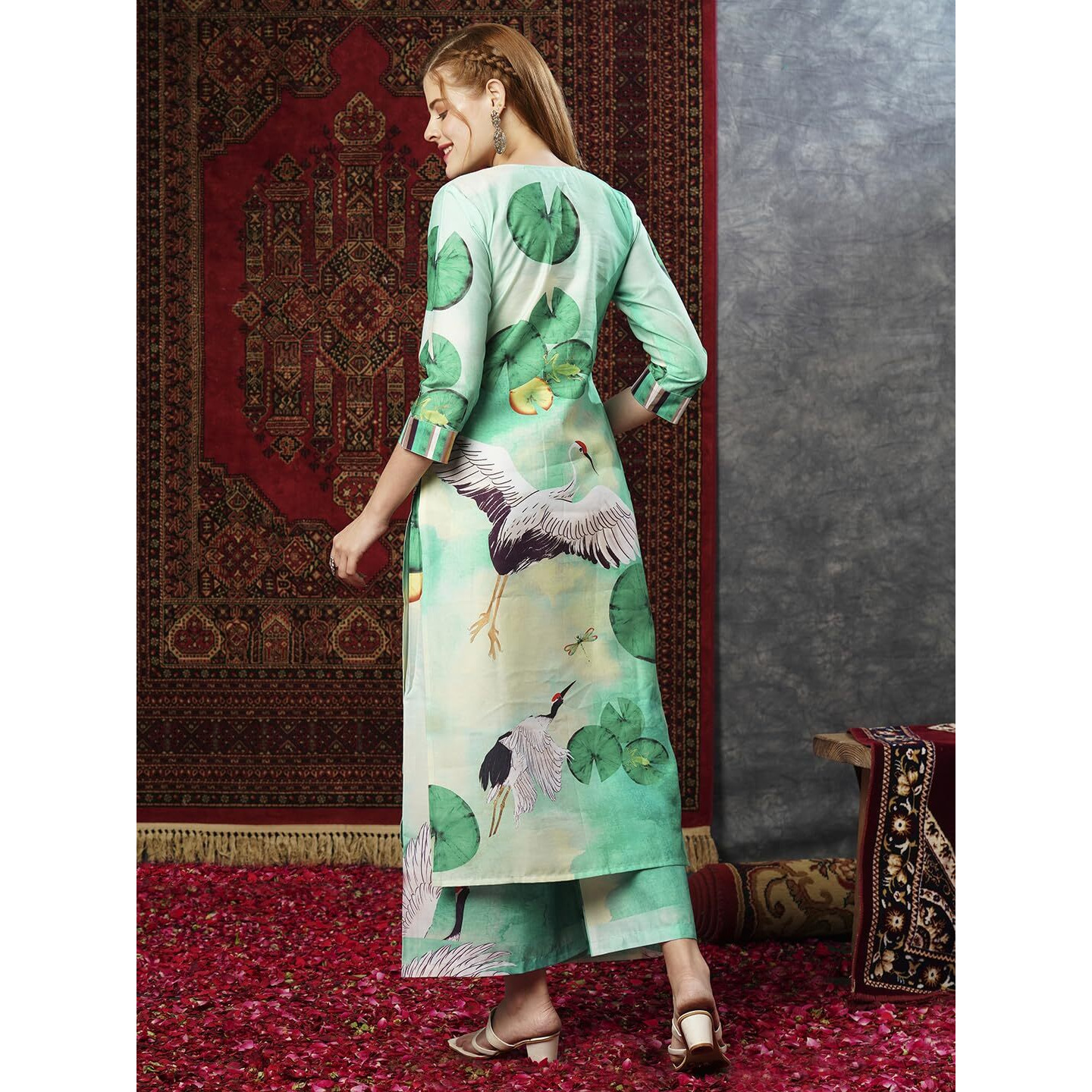 Gosriki Women's Cotton Blend Straight Printed Kurta With Palazzo (Swans See Green-Jl-Gs_M_See Green_Medium)