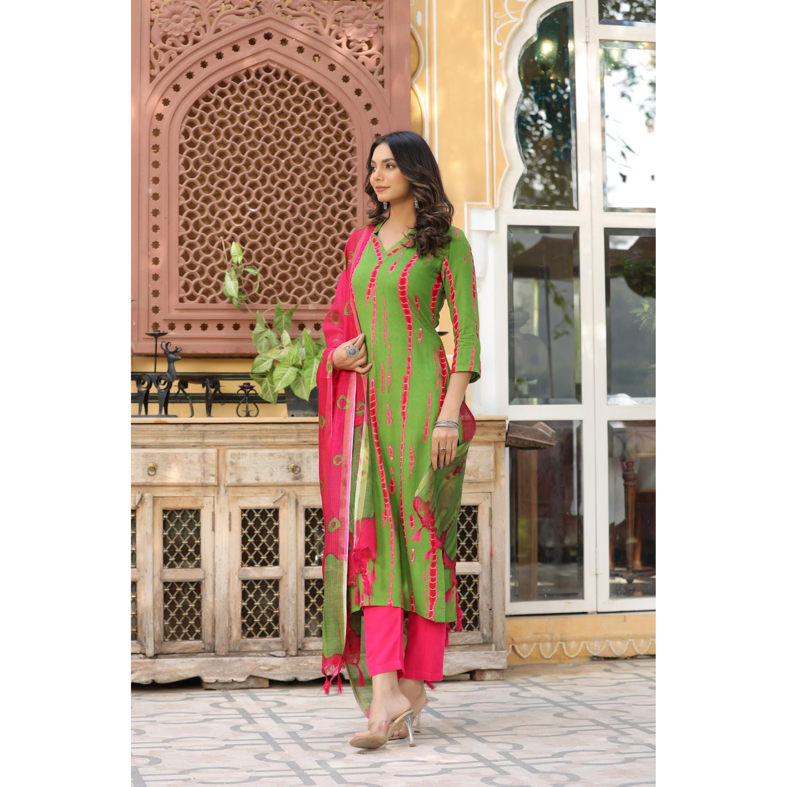 Gosriki Women's Rayon Blend Straight Printed Kurta With Pant & Dupatta (Sibori-Methi-Bfv-Gs_M_Green_Medium)