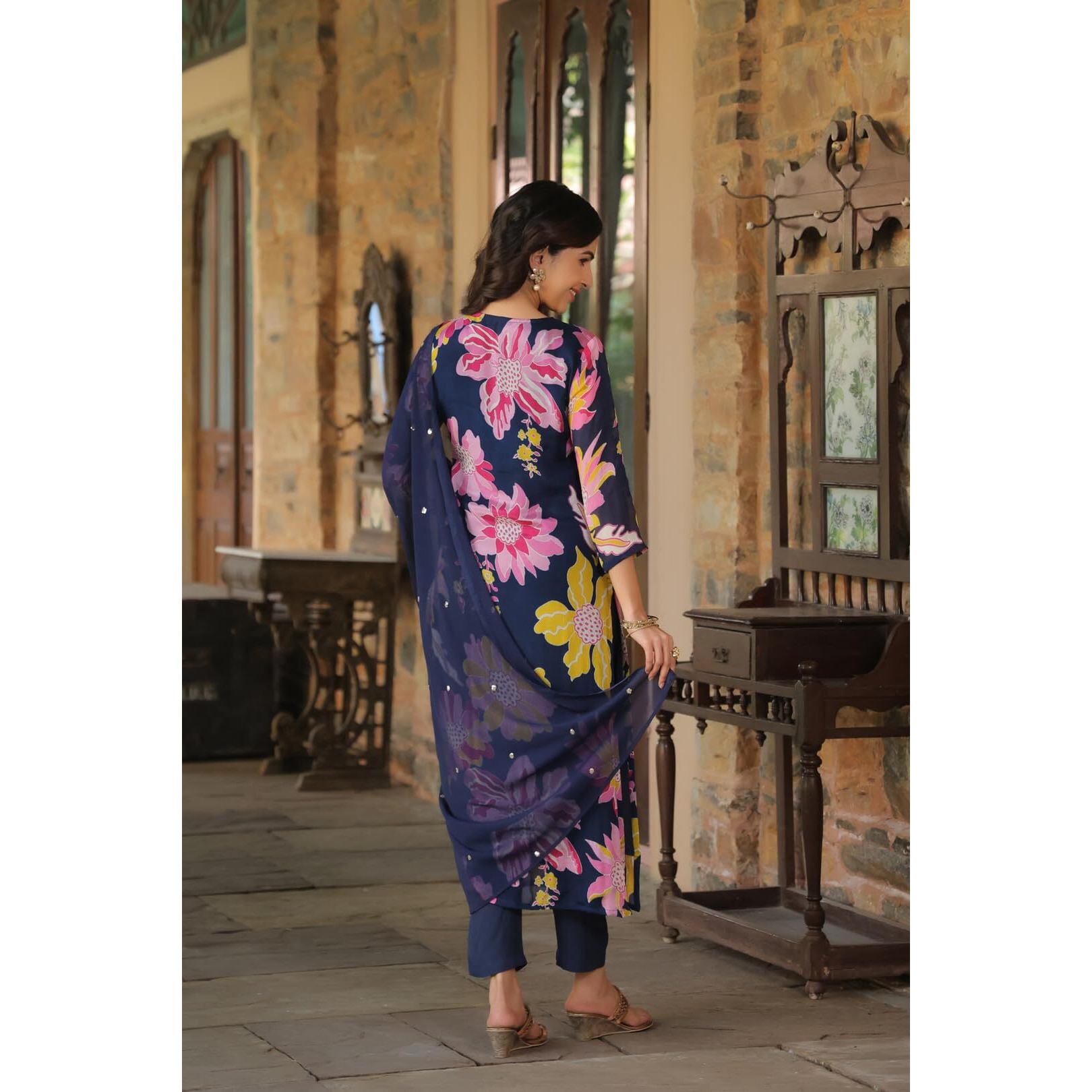 Gosriki Women's Cotton Blend Straight Printed Kurta With Pant & Dupatta (Mahito Navy Blue-Gs_S_Blue_Small)