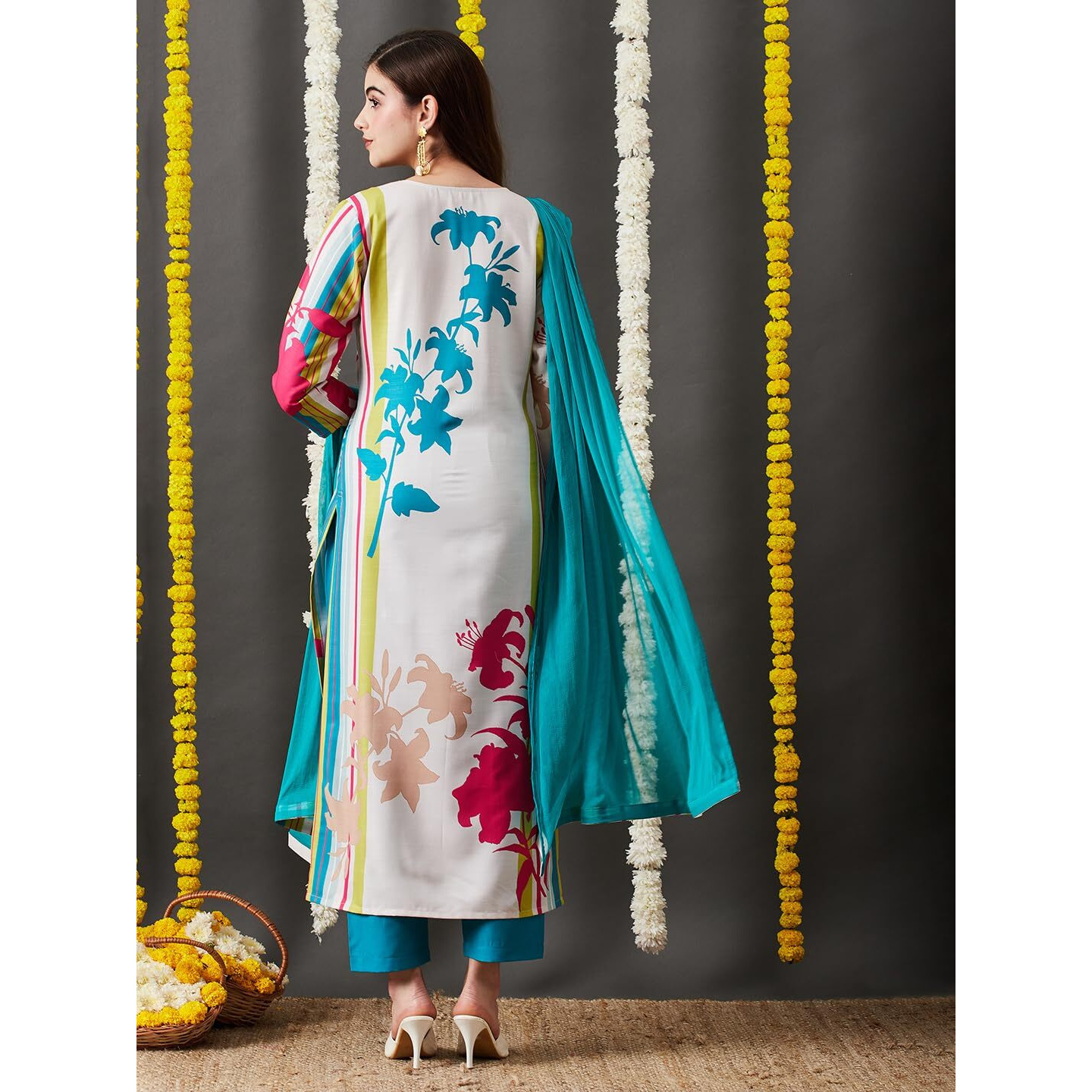 Gosriki Women's Cotton Blend Straight Printed Kurta With Pant & Dupatta (Hibiki Cream-Gs_S_Cream_Small)