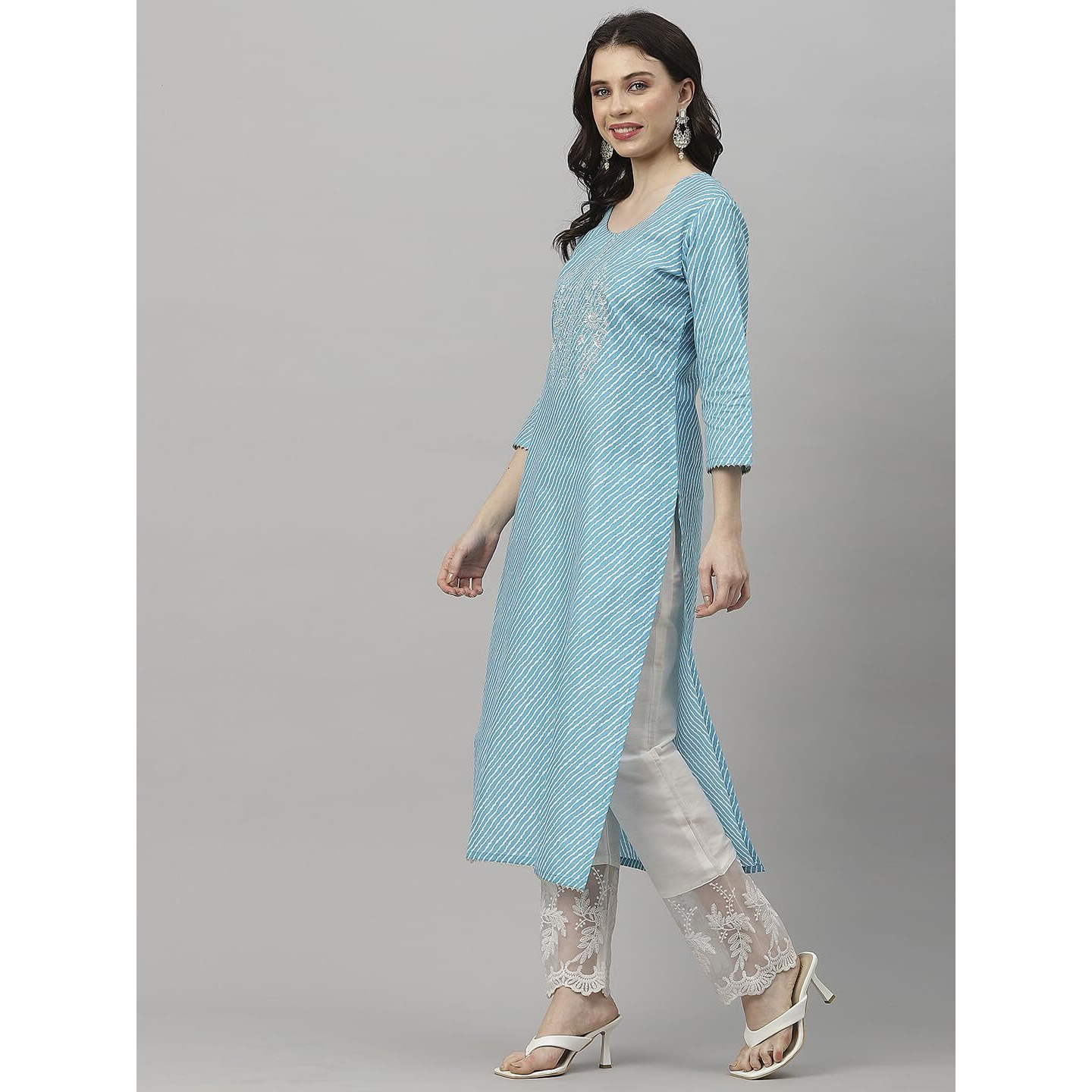 Gosriki Women's Cotton Blend Embroidered Straight Kurta (Gaja Blue-Gs_M_Purple_Medium)