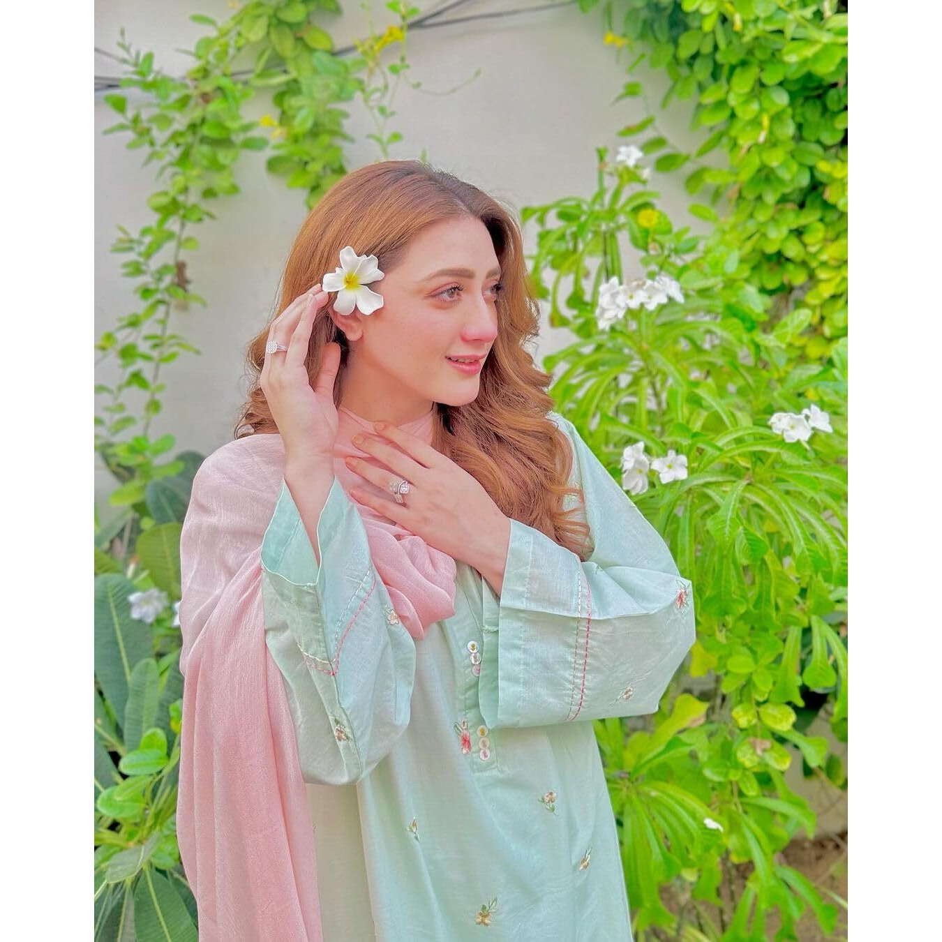 Gosriki Women's Rayon Blend Embroidered Straight Kurta With Pant & Dupatta (Baad Green-Gs_S_Green_Small)