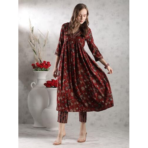 Gosriki Women's Rayon Blend Anarkali Printed Kurta With Pant (Gunba Maroon-Gs_Xxl_Maroon_Xx-Large)