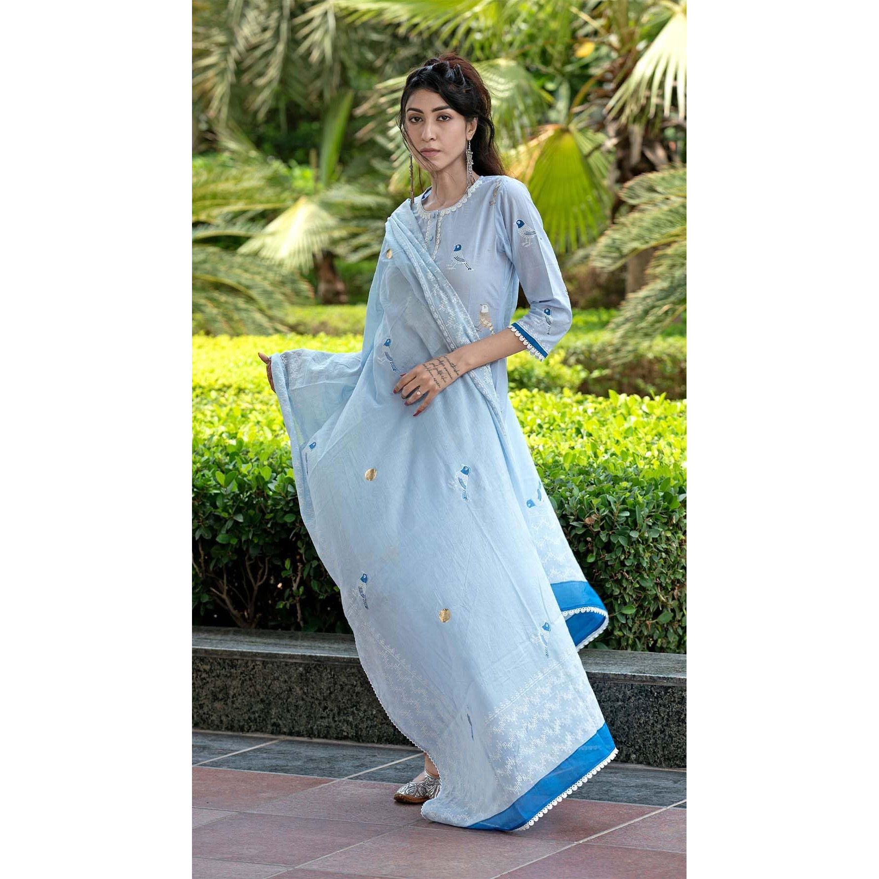 Gosriki Women's Rayon Blend Hand Block Printed Straight Kurta With Pant & Dupatta (Ragsri Ice Blue-Gs_Xl_Blue_X-Large)