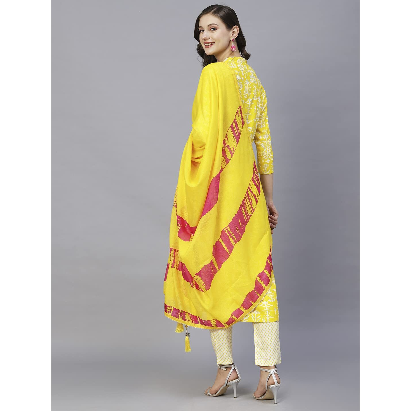Gosriki Women's Cotton Blend Straight Printed Kurta With Pant & Dupatta (Bagru-Yellow-Tnw-Gs_Xl_Yellow_X-Large)
