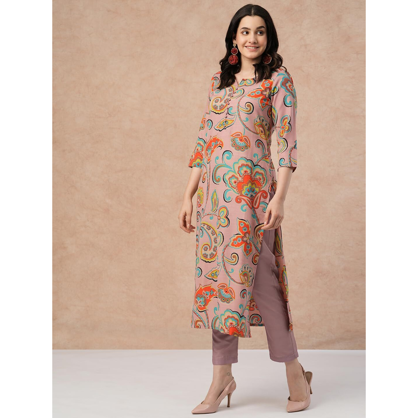 Gosriki Women's Cotton Blend Straight Printed Kurta With Pant (Tinka Peach-Gs_L_Peach_Large)