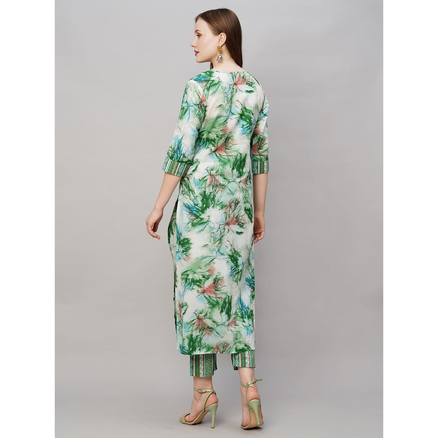 Gosriki Women's Cotton Blend Printed Straight Kurta With Pant (Ps-Green-Gs_S_Green_Small)