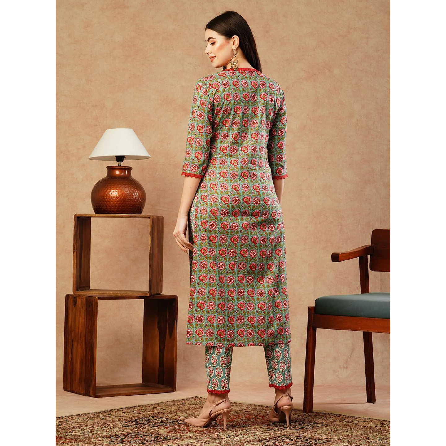 Gosriki Women's Cotton Blend Straight Printed Kurta With Pant (Balajyoti Green-Gs_S_Green_Small)