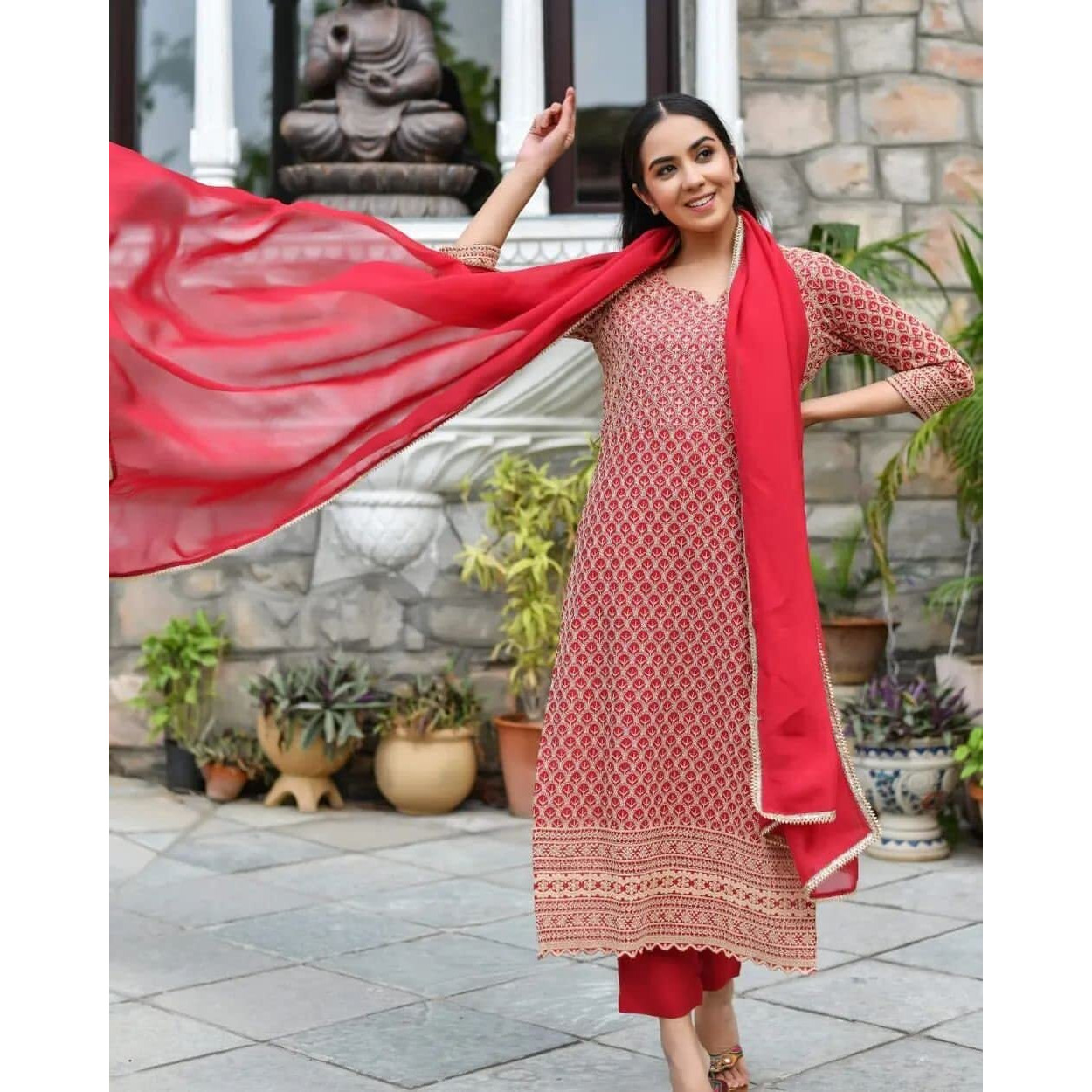 Gosriki Women's Cotton Blend Floral Printed Straight Kurta With Pants & Dupatta (Dumas-Pink_Xl-Gs_Pink_X-Large)