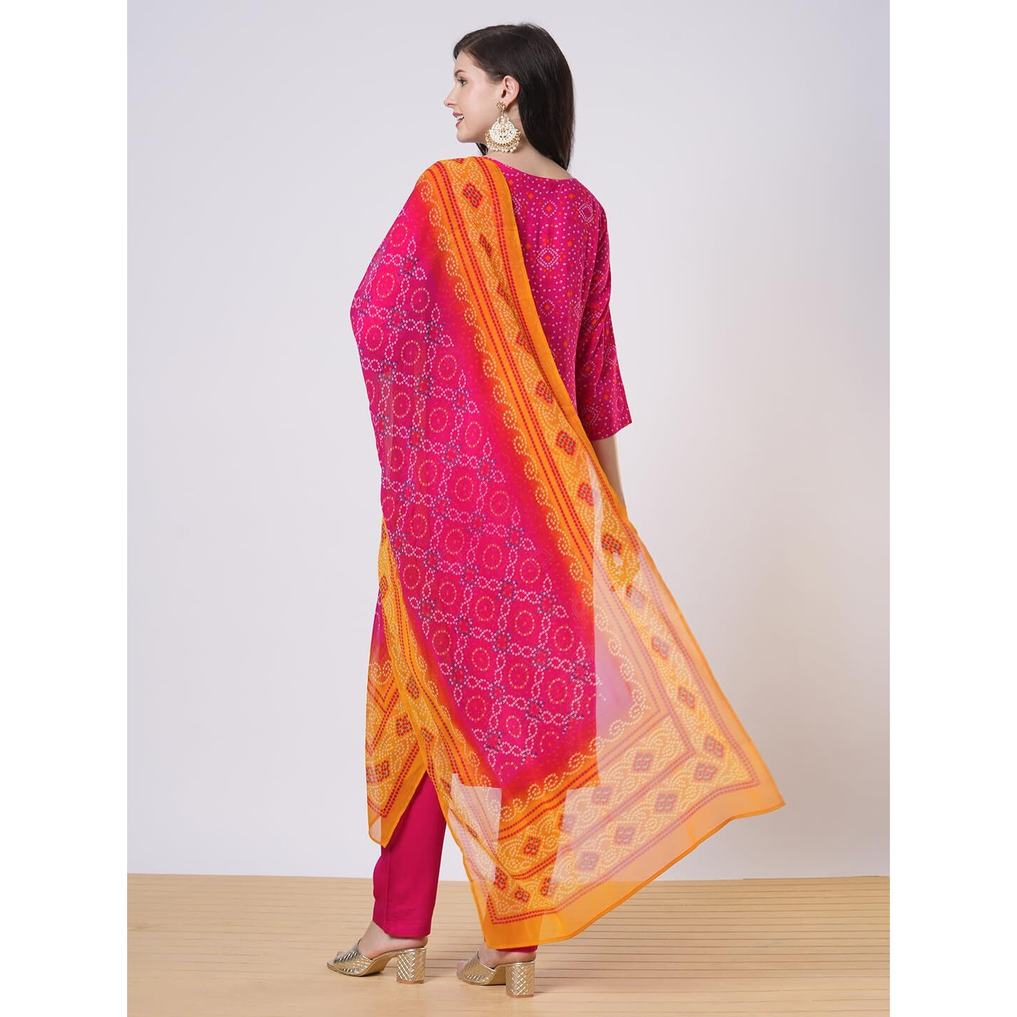 Gosriki Women's Rayon Viscose Printed Straight Kurta With Pant & Dupatta (Shubhangi Rani-Vks01-Gs_L_Pink_Large)