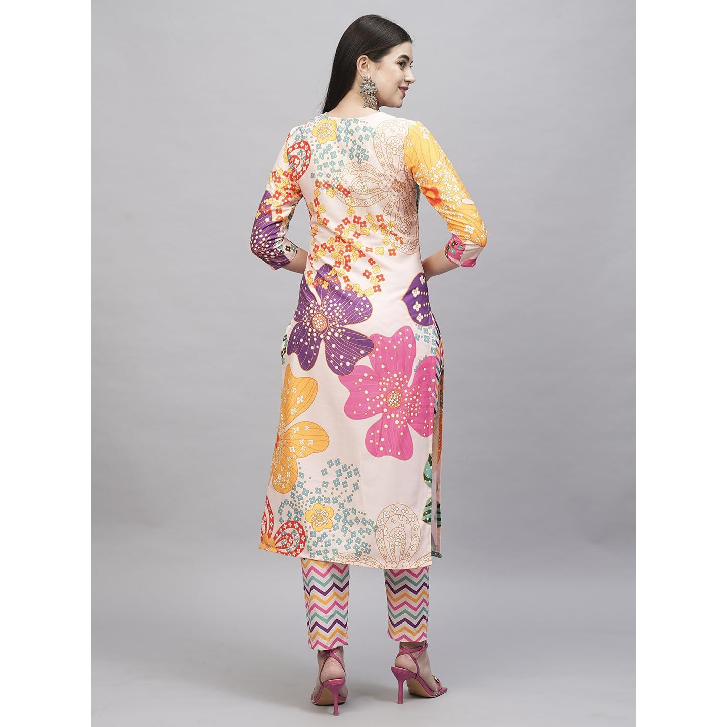 Gosriki Women's Cotton Blend Straight Printed Kurta With Pant (Wahida White-Gs_S_White_Small)