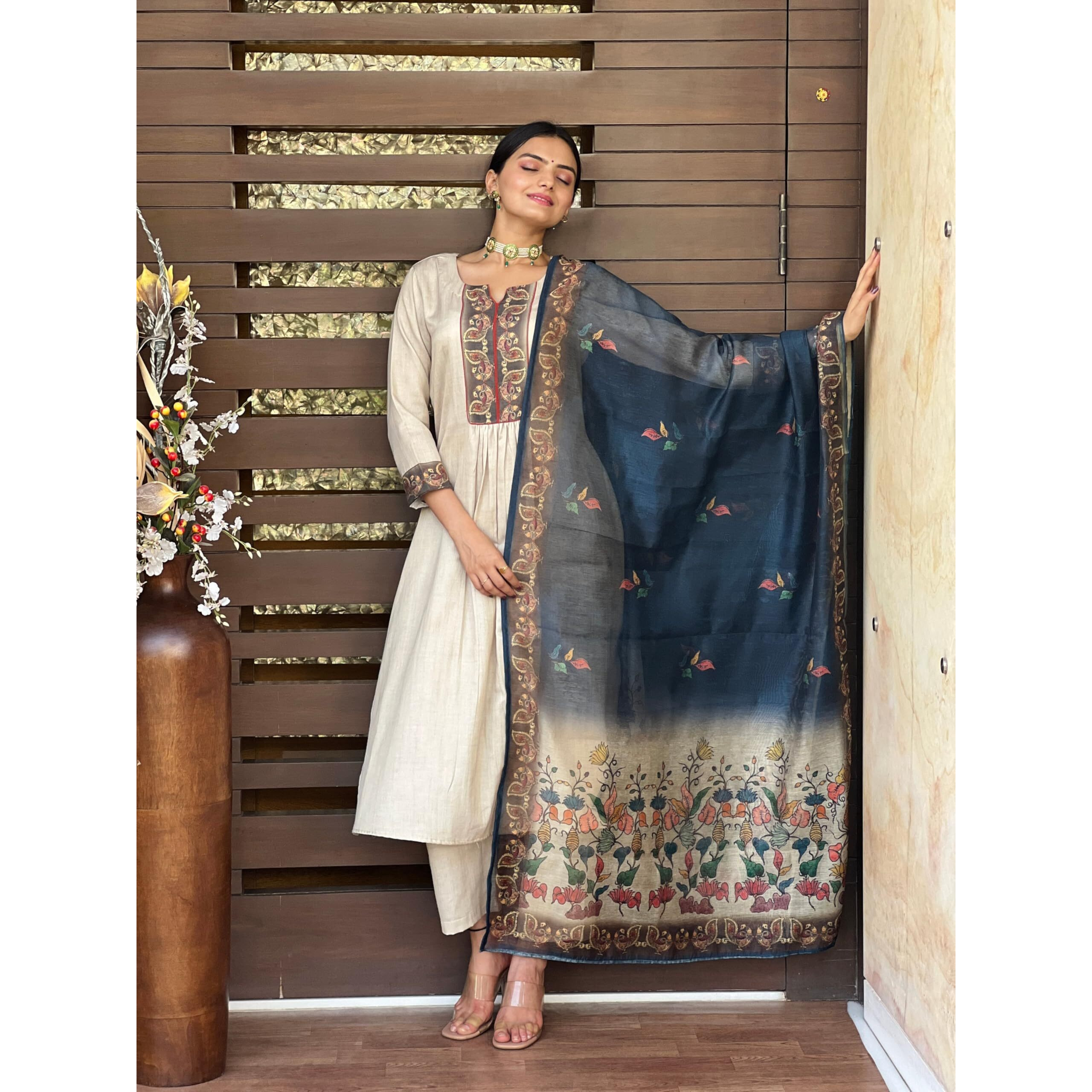 Gosriki Women's Rayon Viscose Straight Printed Kurta With Pant & Dupatta (Ladki Cream-Gs_Xl_Cream_X-Large)