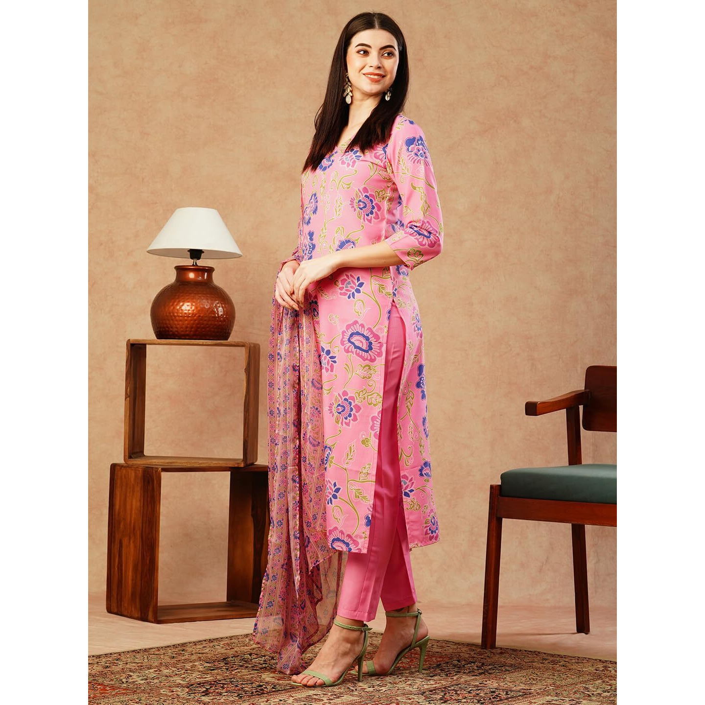 Gosriki Women's Cotton Blend Straight Printed Kurta With Pant & Dupatta (Fataki Baby Pink-Nw-Gs_Xl_Pink_X-Large)
