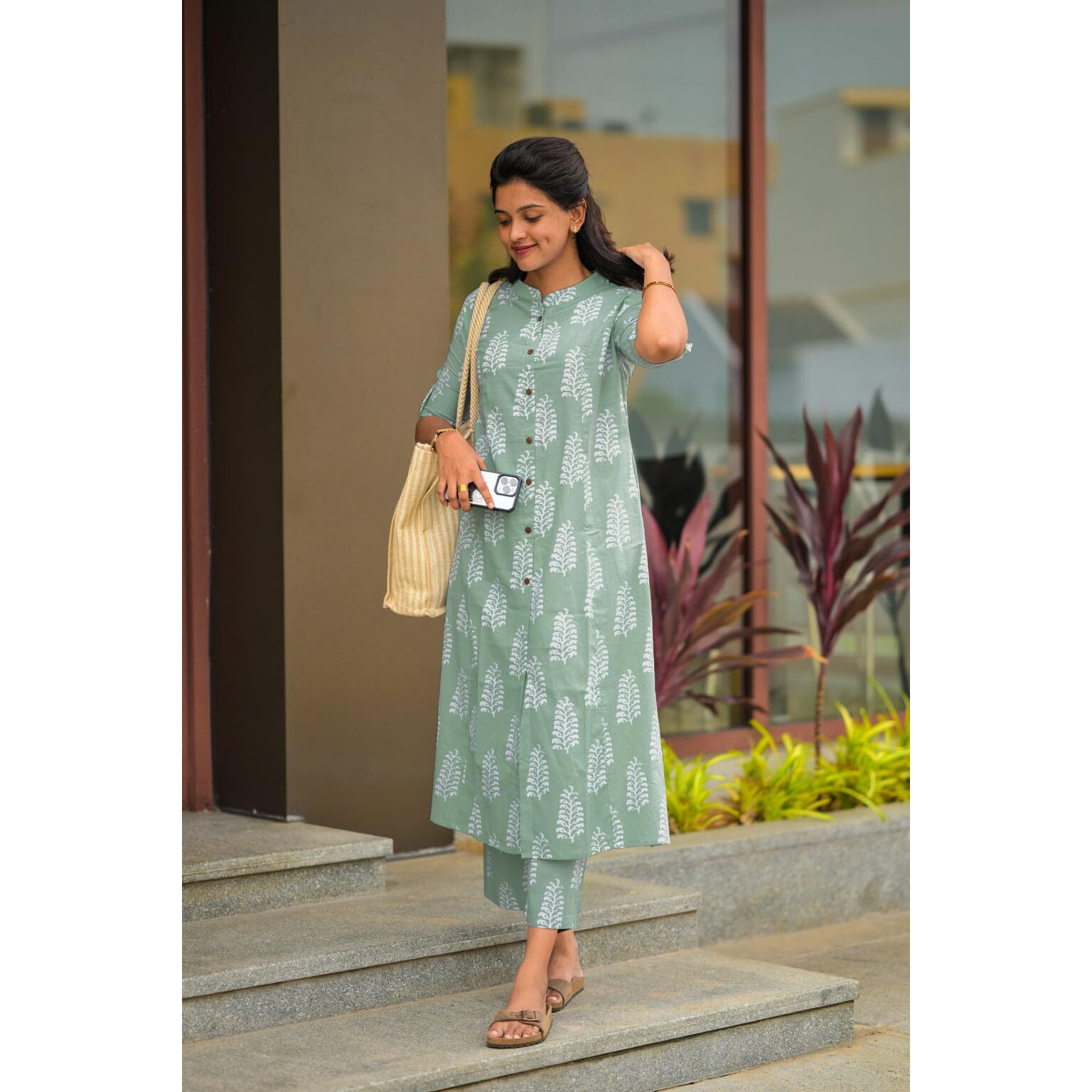 Gosriki Women's Rayon Viscose A-Line Printed Kurta With Pant (Kopek Green-Gs_S_Green_Small)