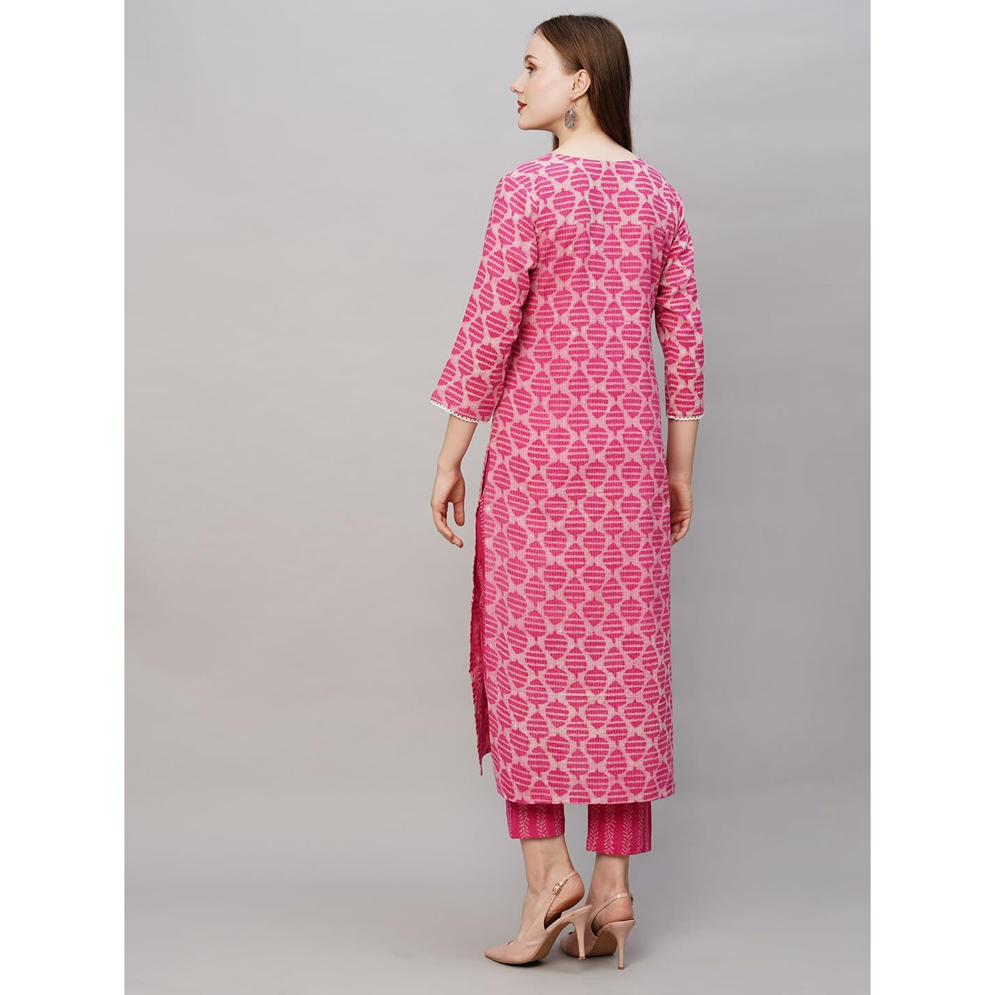 Gosriki Women's Cotton Blend Printed Straight Kurta With Pant (Vanar-Pink-Gs_S_Pink_Small)