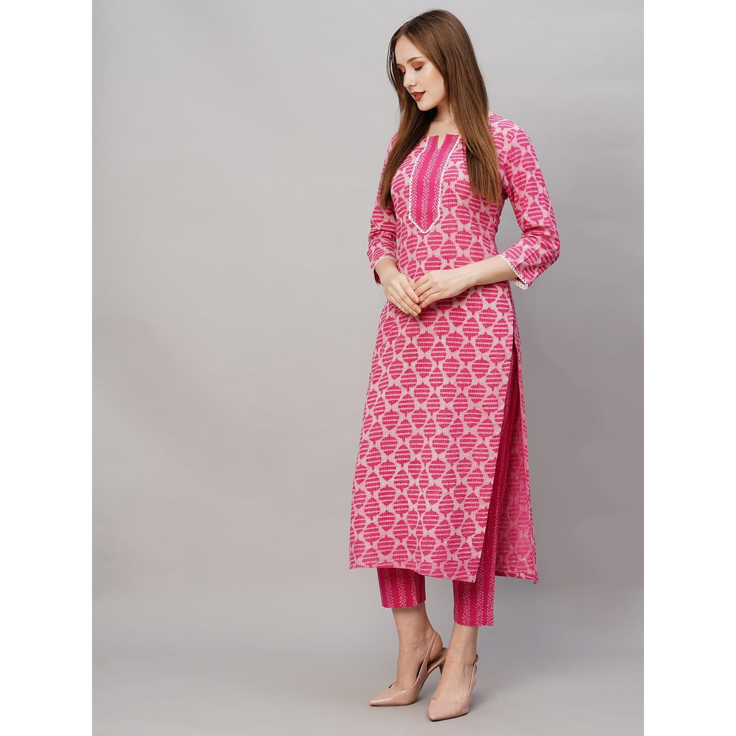 Gosriki Women's Cotton Blend Printed Straight Kurta With Pant (Vanar-Pink-Gs_S_Pink_Small)