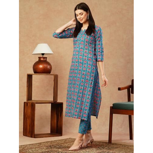 Gosriki Women's Cotton Blend Straight Printed Kurta With Pant (Aagmi Blue-Gs_M_Blue_Medium)