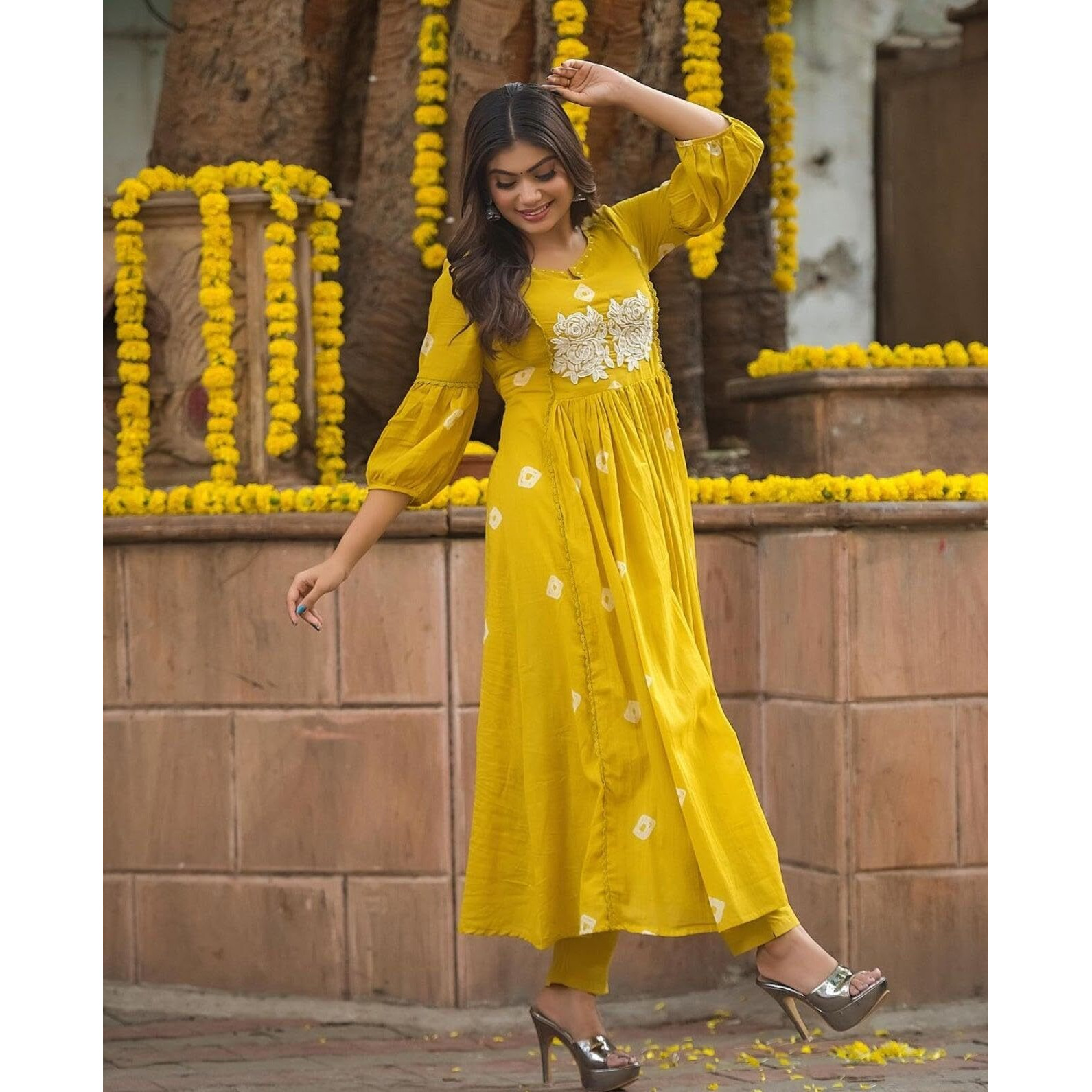 Gosriki Women's Rayon Blend Anarkali Printed Kurta With Pant (Anveshi Yellow-Vks01-Gs_S_Yellow_Small)