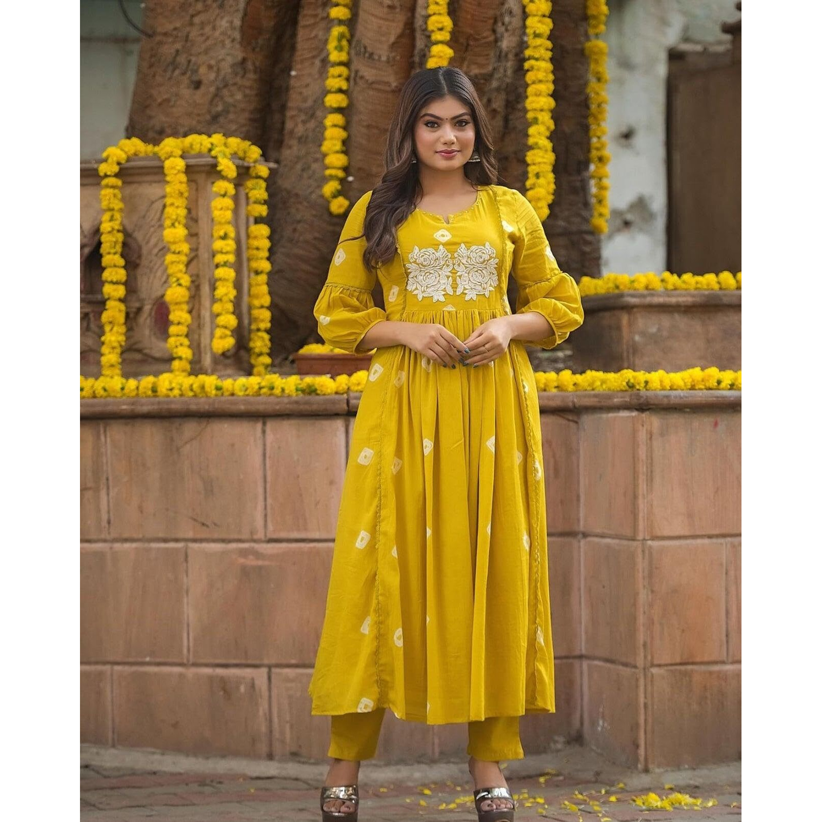 Gosriki Women's Rayon Blend Anarkali Printed Kurta With Pant (Anveshi Yellow-Vks01-Gs_S_Yellow_Small)