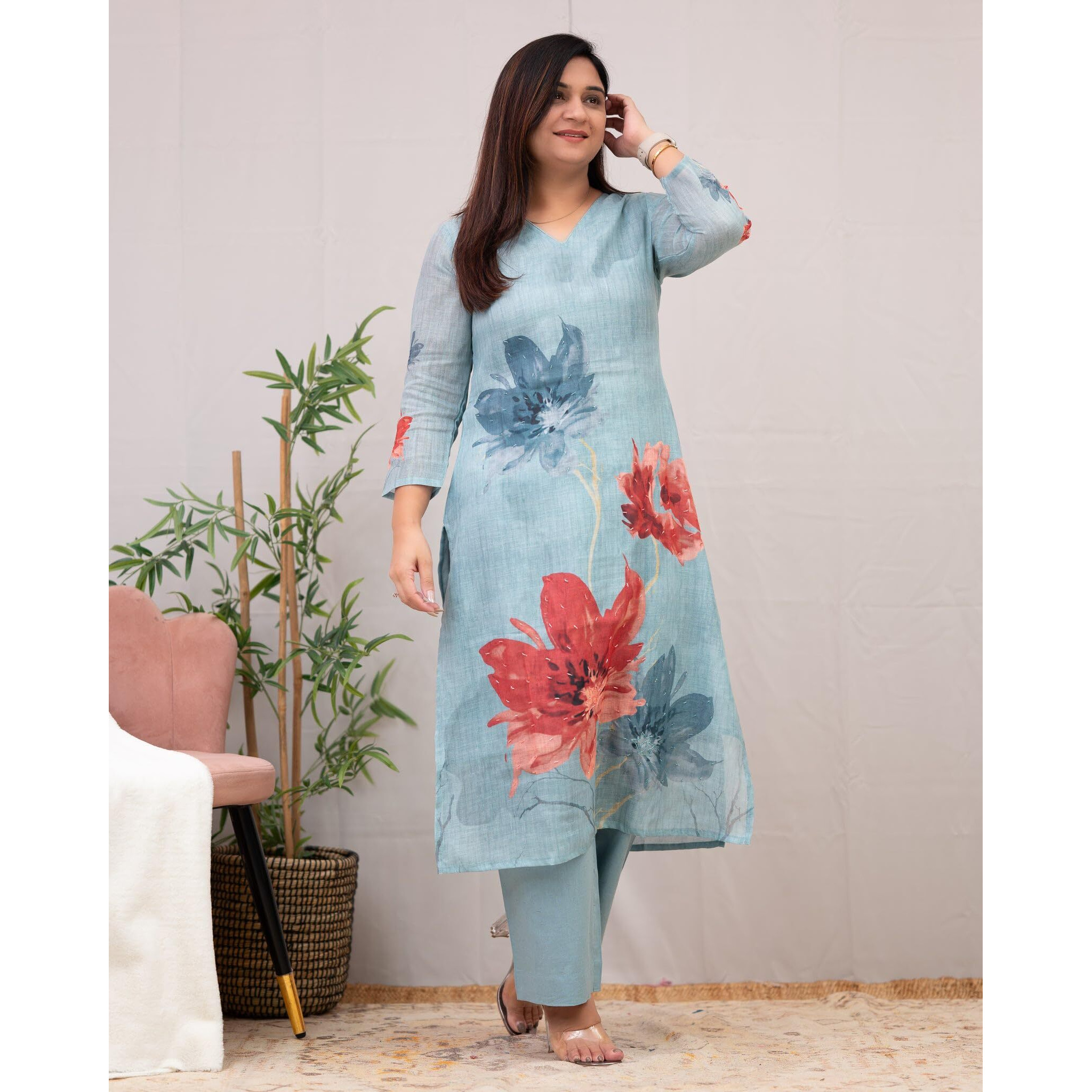 Gosriki Women's Rayon Viscose Straight Printed Kurta With Pant (Susan Sky-Vks01-Gs_L_Sky Blue_Large)