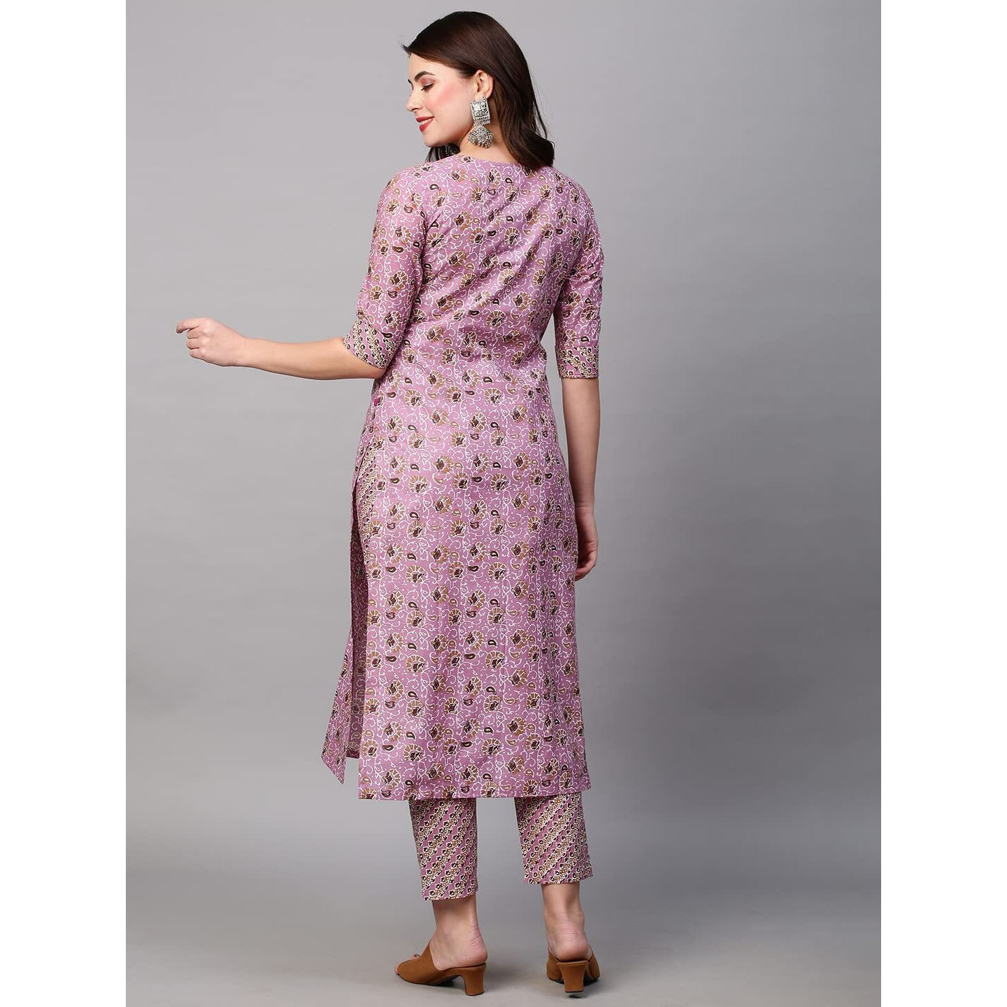 Gosriki Women's Cotton Blend Traditional Straight Printed Kurta And Palazzo Set (Janar Light Pink-31_Xl-Gs_Light Pink_X-Large)