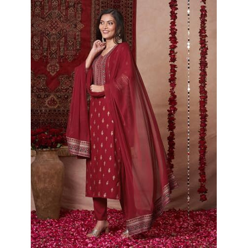 Gosriki Women's Rayon Blend Printed Straight Kurta With Pant & Dupatta (Toxic Red-Vks01-Gs_Xl_Red_X-Large)