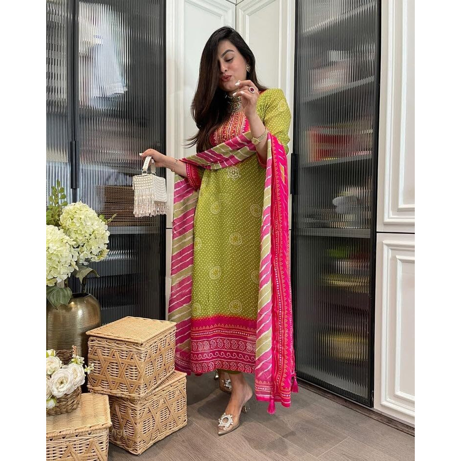 Gosriki Women's Rayon Viscose Straight Bandhej Printed Kurta With Pant & Dupatta (Navima Green-Gs_M_Green_Medium)