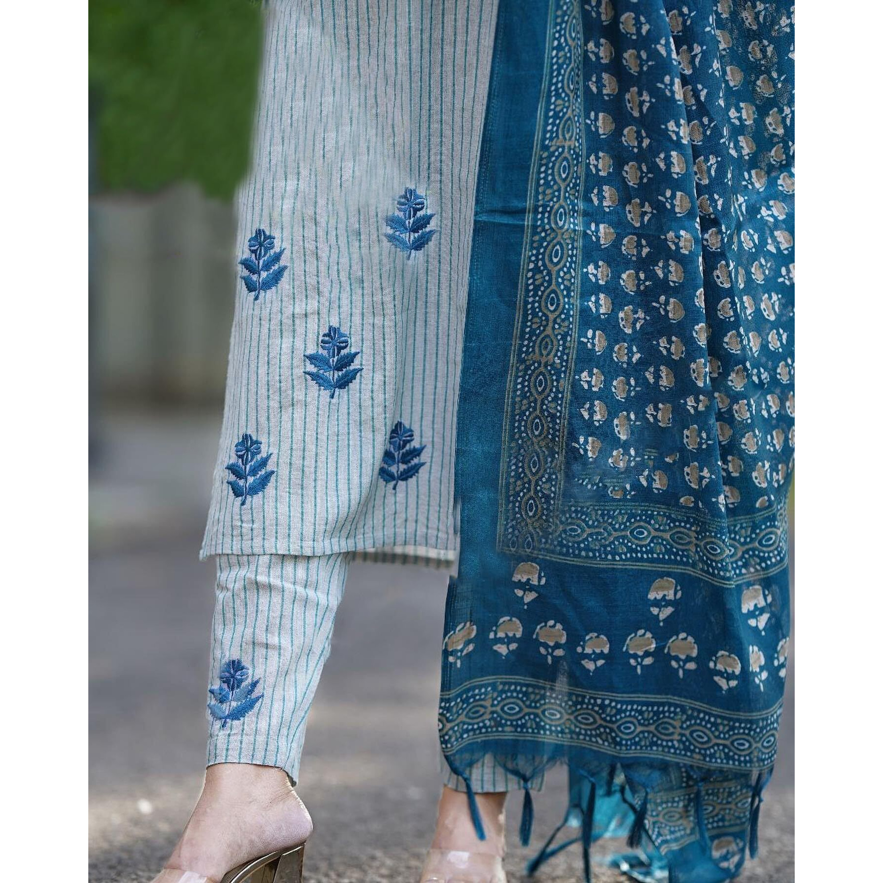 Gosriki Women's Rayon Blend Embroidered Straight Kurta With Pant & Dupatta (Vineeka White-Gs_S_Blue_Small)